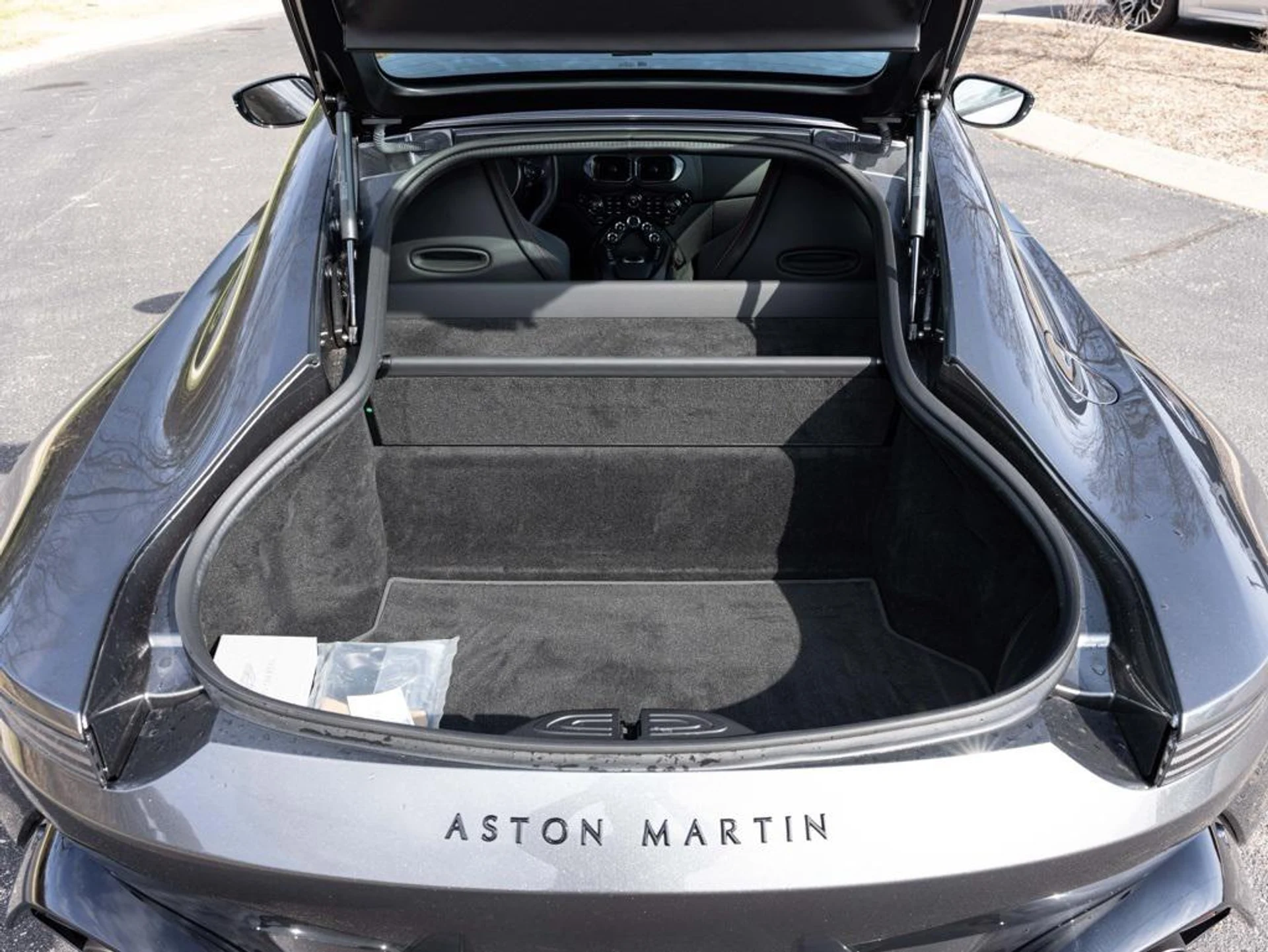 mph044_3184514279_470516215_691df03cc20baac2a82c0dad_7a7feacc13