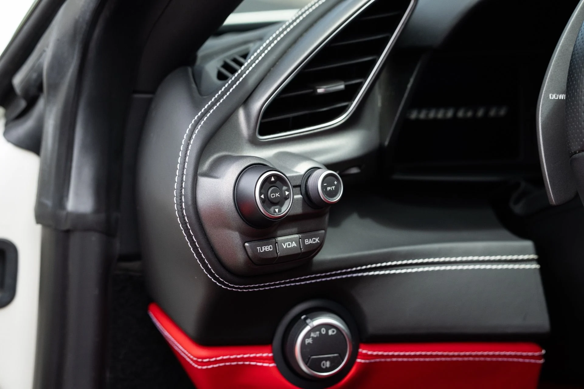 mph044_3187095836_Used_2016_Ferrari_488_GTB_1777085650_a817b68d97