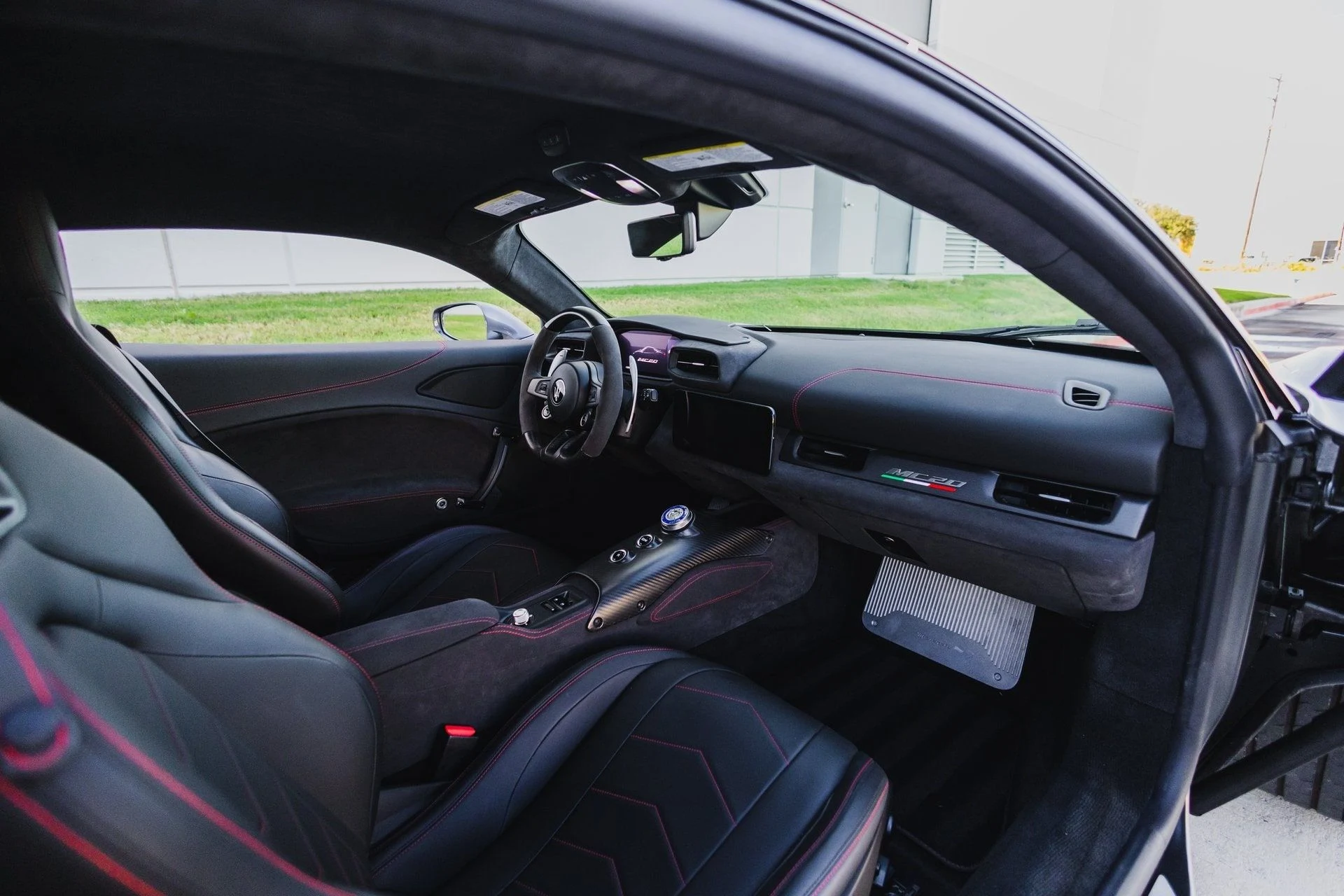 mph044_3190578284_a68ed0beecb9b11f7431c61a7f9e13b3x_f25197df58