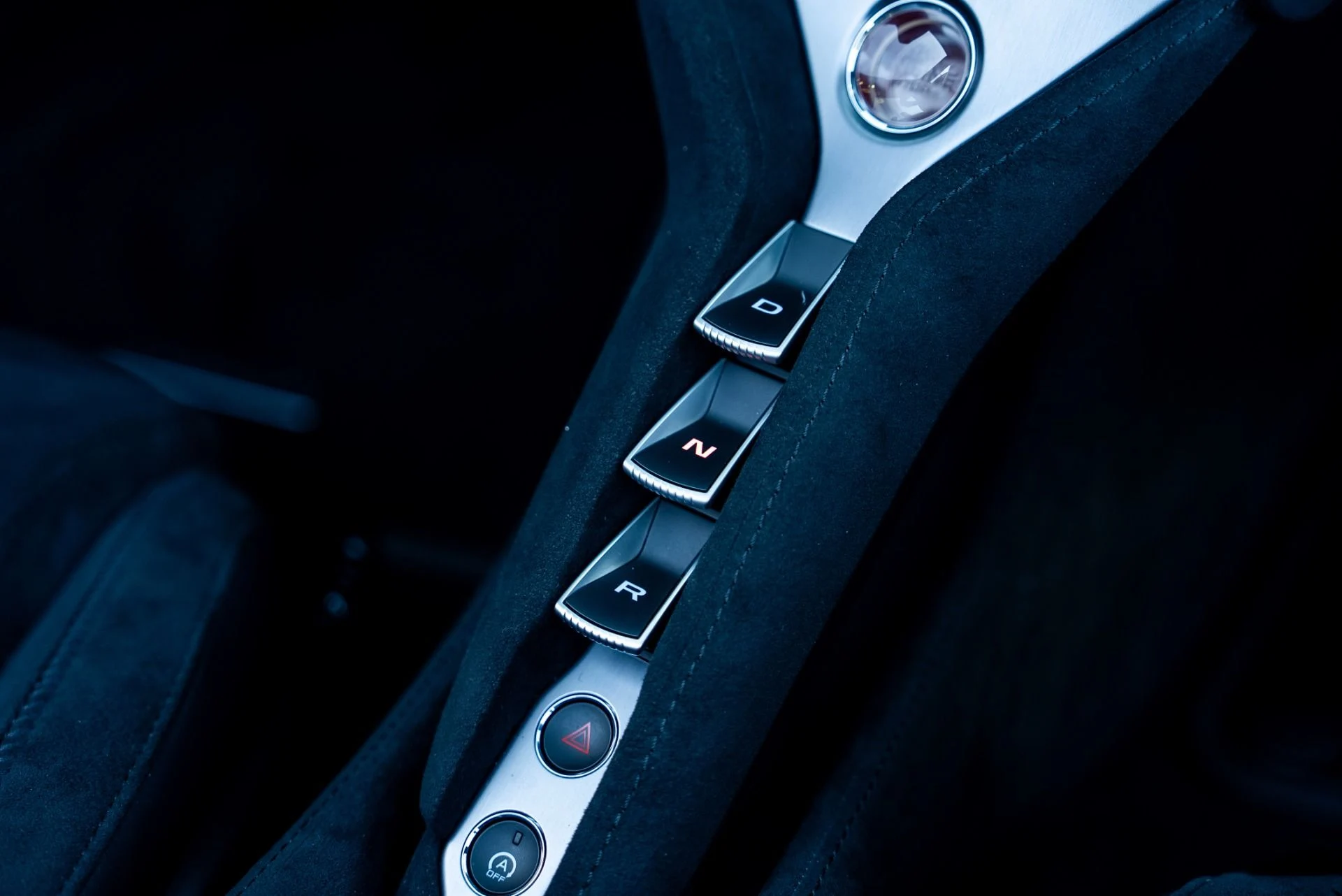 mph044_3214399001_Used_2024_Mc_Laren_750_S_Spider_1764028873_ebd24ebb16