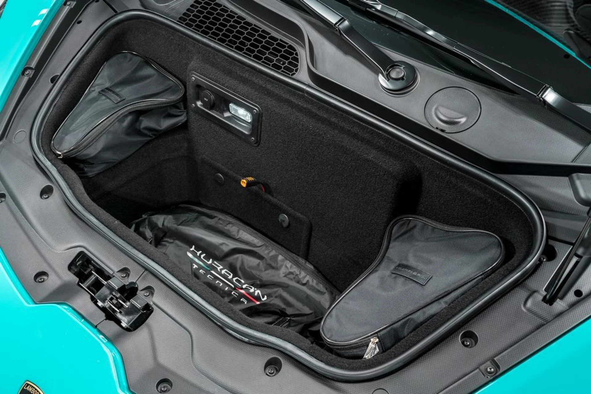 mph044_3229806653_c9600d05ab2c0381a14e7dcf8fc2e960x_785dbc4072