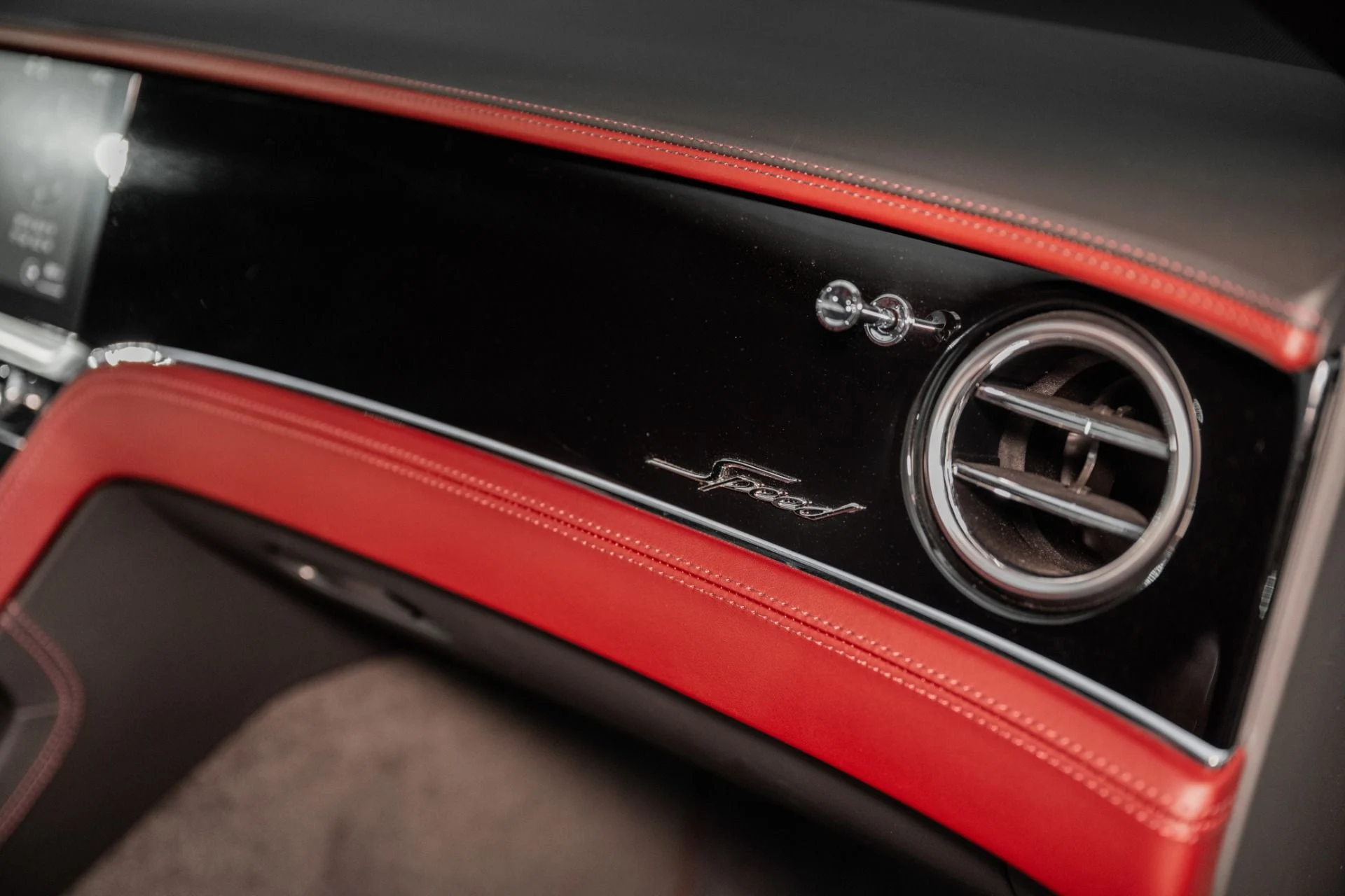 mph044_3249238714_Used_2024_Bentley_Continental_GT_Speed_1762885714_a02069e579