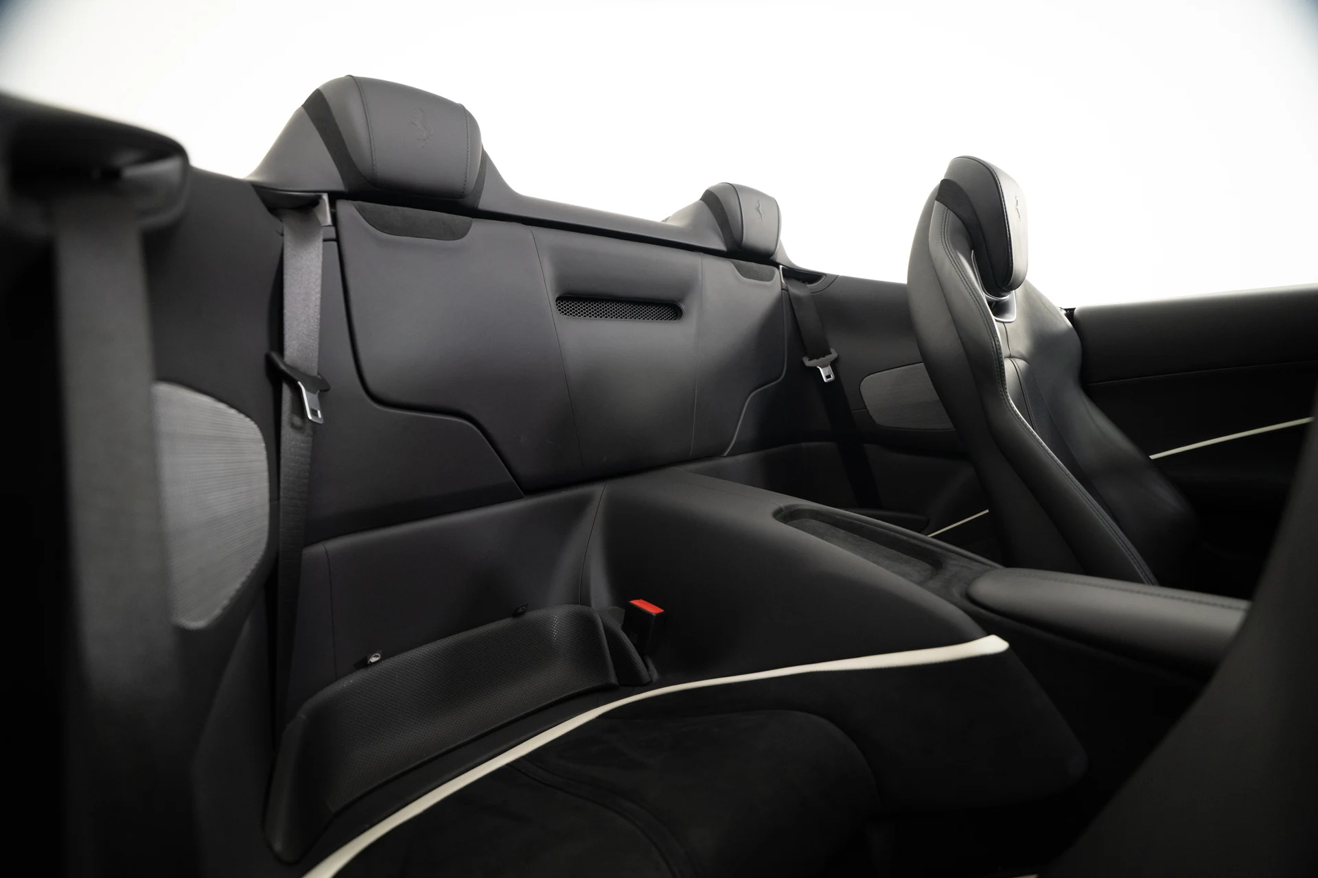 mph044_3252002212_11fb54921ea847a53c350040f0a382f7_7b9f828c50