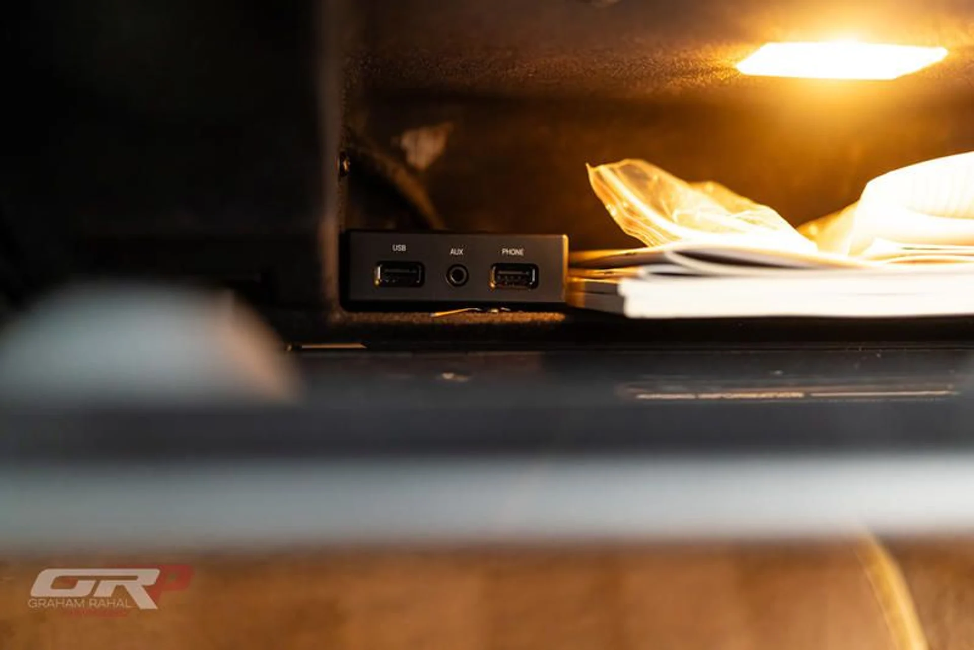 mph044_3257447332_9219_B3_E8_8_F14_4514_8_B6_D_2199_A908_DD_15_1839418fb8