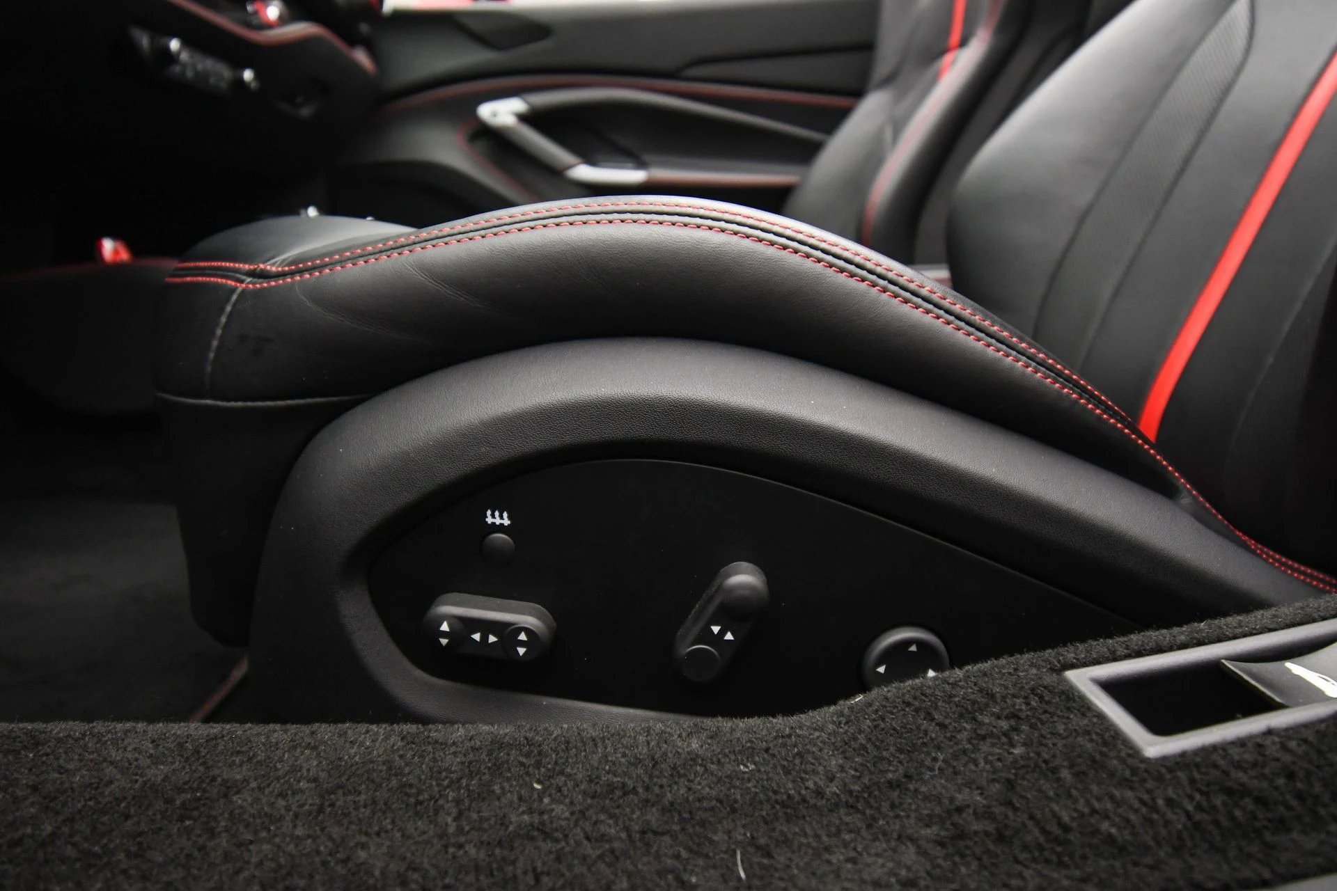 mph044_3277948553_182063fceefd48c699907ba92343b027_e87638af77