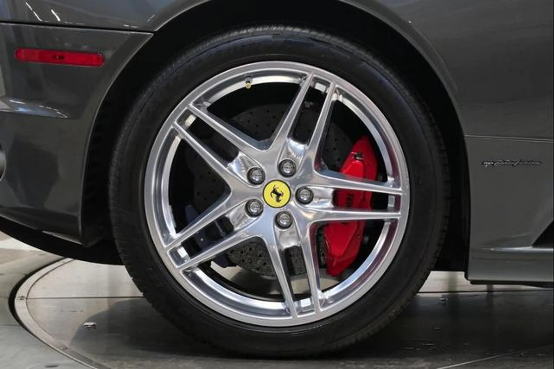 mph044_3292786345_o_Kmuu_W_Ho_Dm_Mj_F2_Ew4rp_Kw_Y_Li_HVM_7ae45f2462