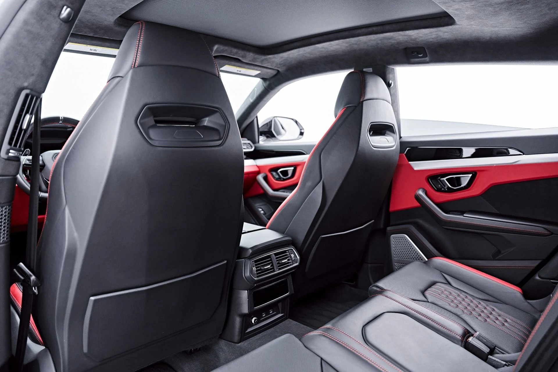 mph044_329713793_Used_2023_Lamborghini_Urus_S_1784684473_674e86071c