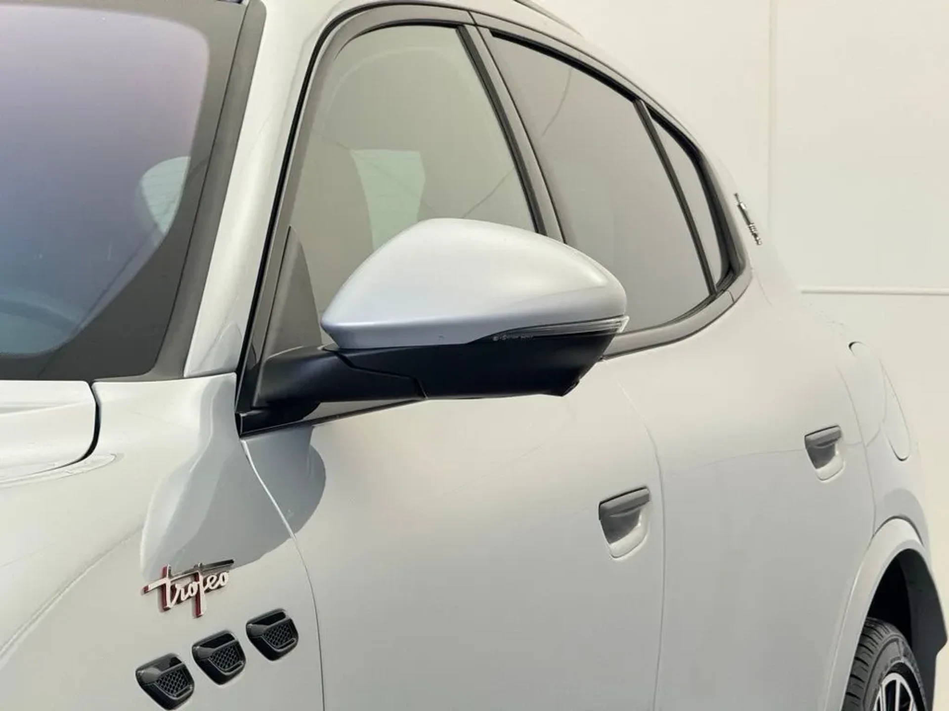 mph044_3305027413_3juhsjrqssajavo1j4f76di7ngc4_f590ea50d1