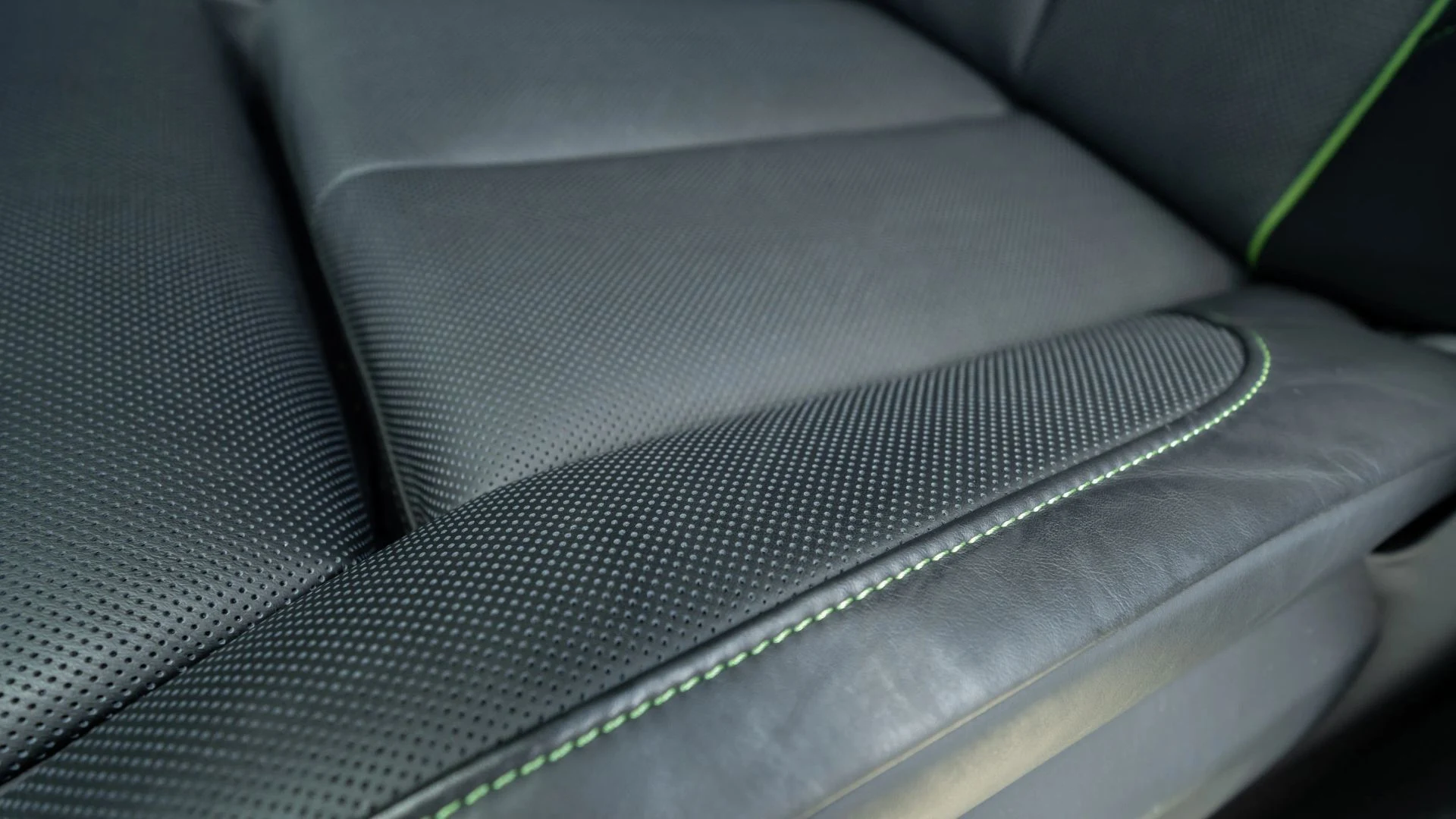 mph044_3328268474_202506_878b8ef10a624d9c89222c43d35bd9be_a806c0bbe1