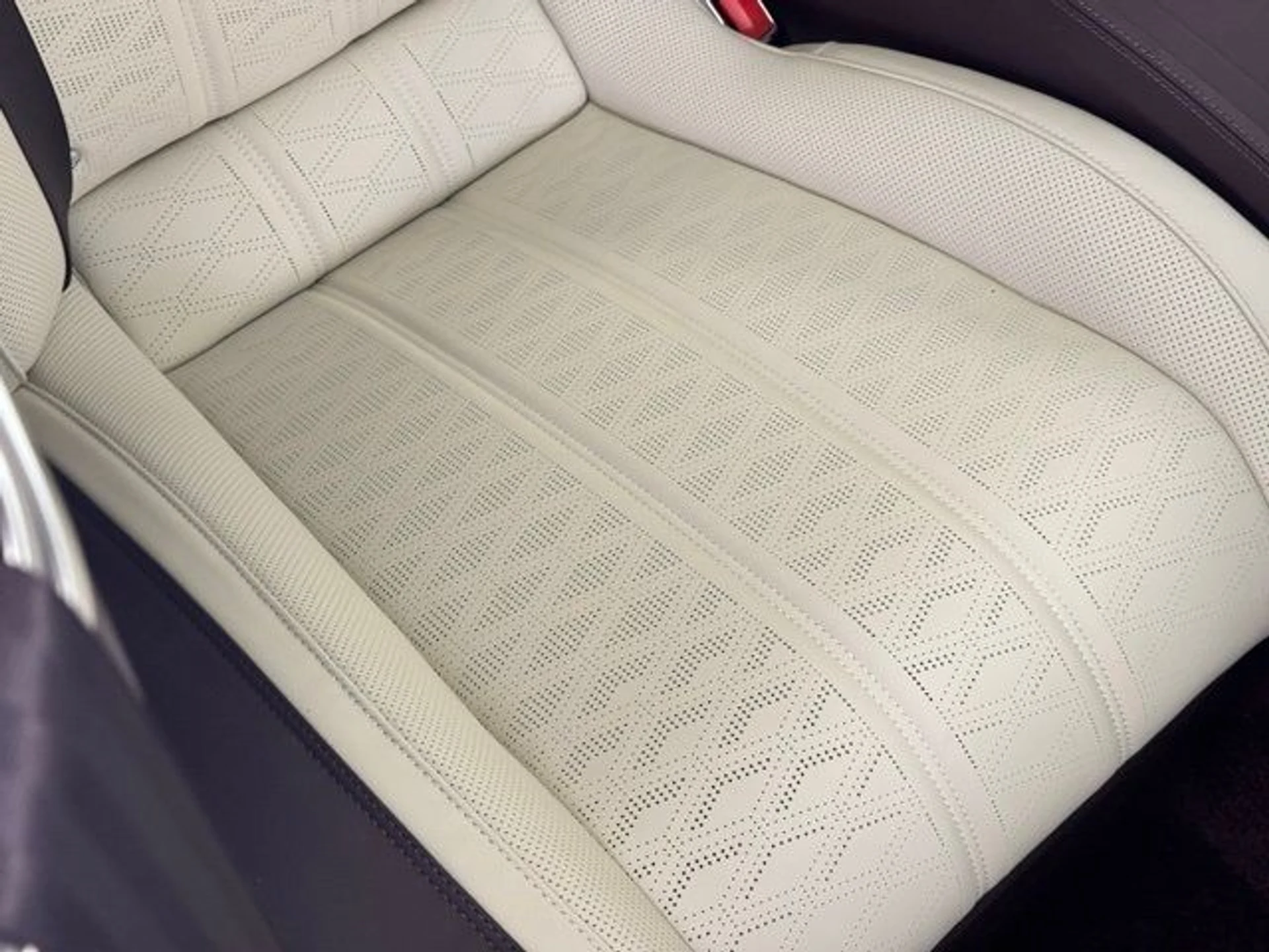 mph044_3340867465_3t3uehmakwk56shhdh5r2nwlsf8r_6834bf8c20