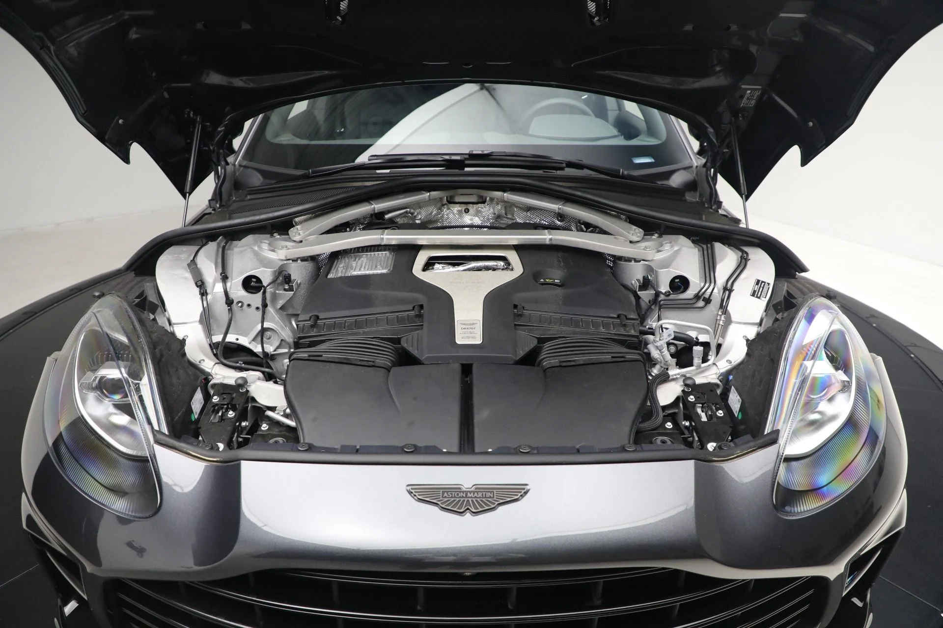 mph044_3345891904_New_2025_Aston_Martin_DBX_707_149ad36afa