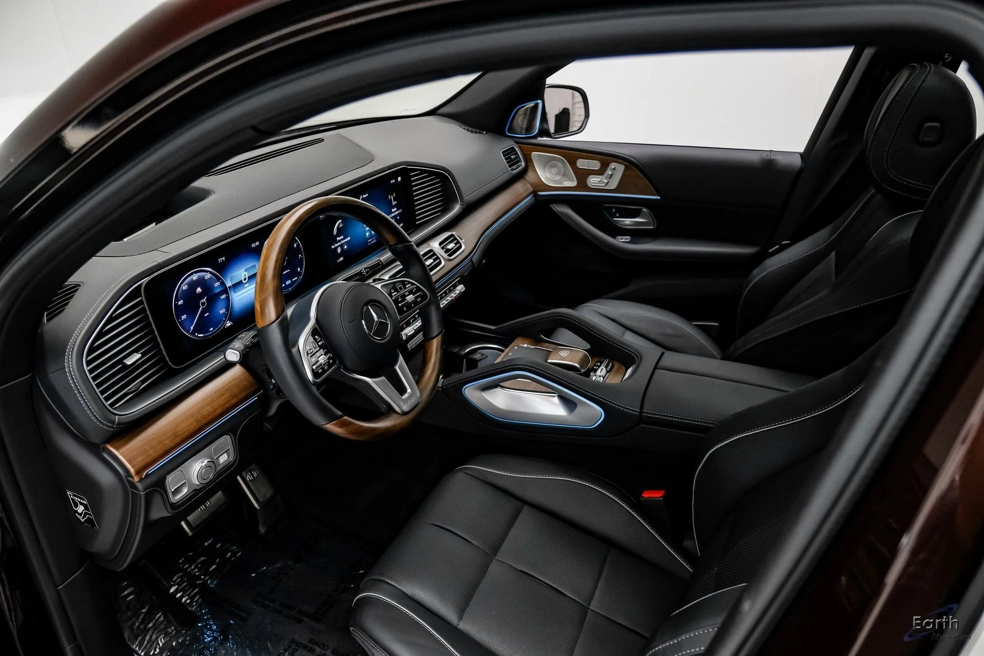 mph044_3352303237_54202893bdd3f6d1aee738f3db538117x_a60a0fdbb9