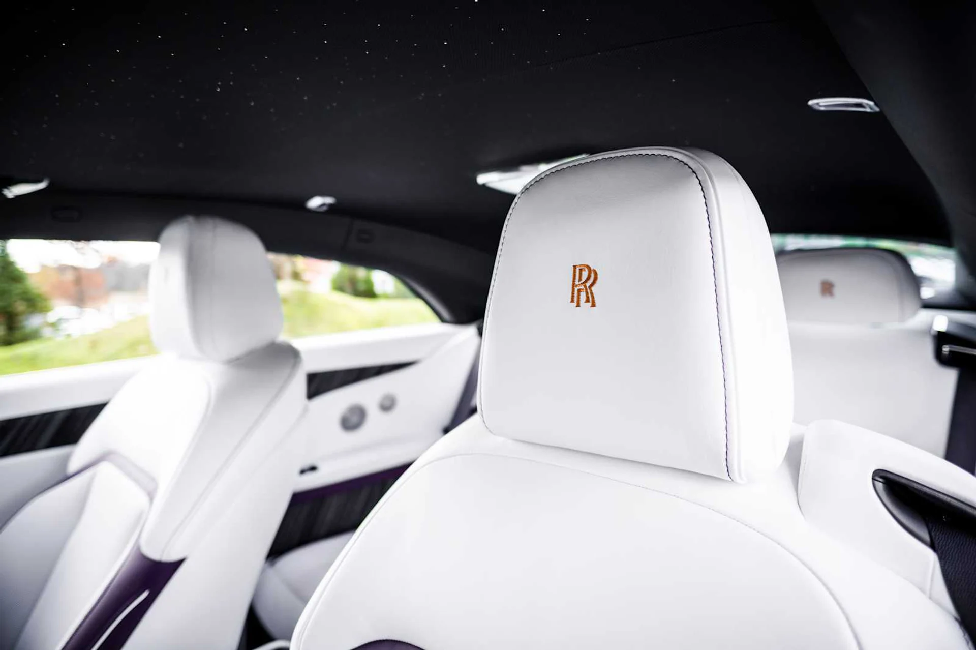 mph044_3365553010_f8777bb23e72b4a3044777b1c3bde528x_7d62fadd16