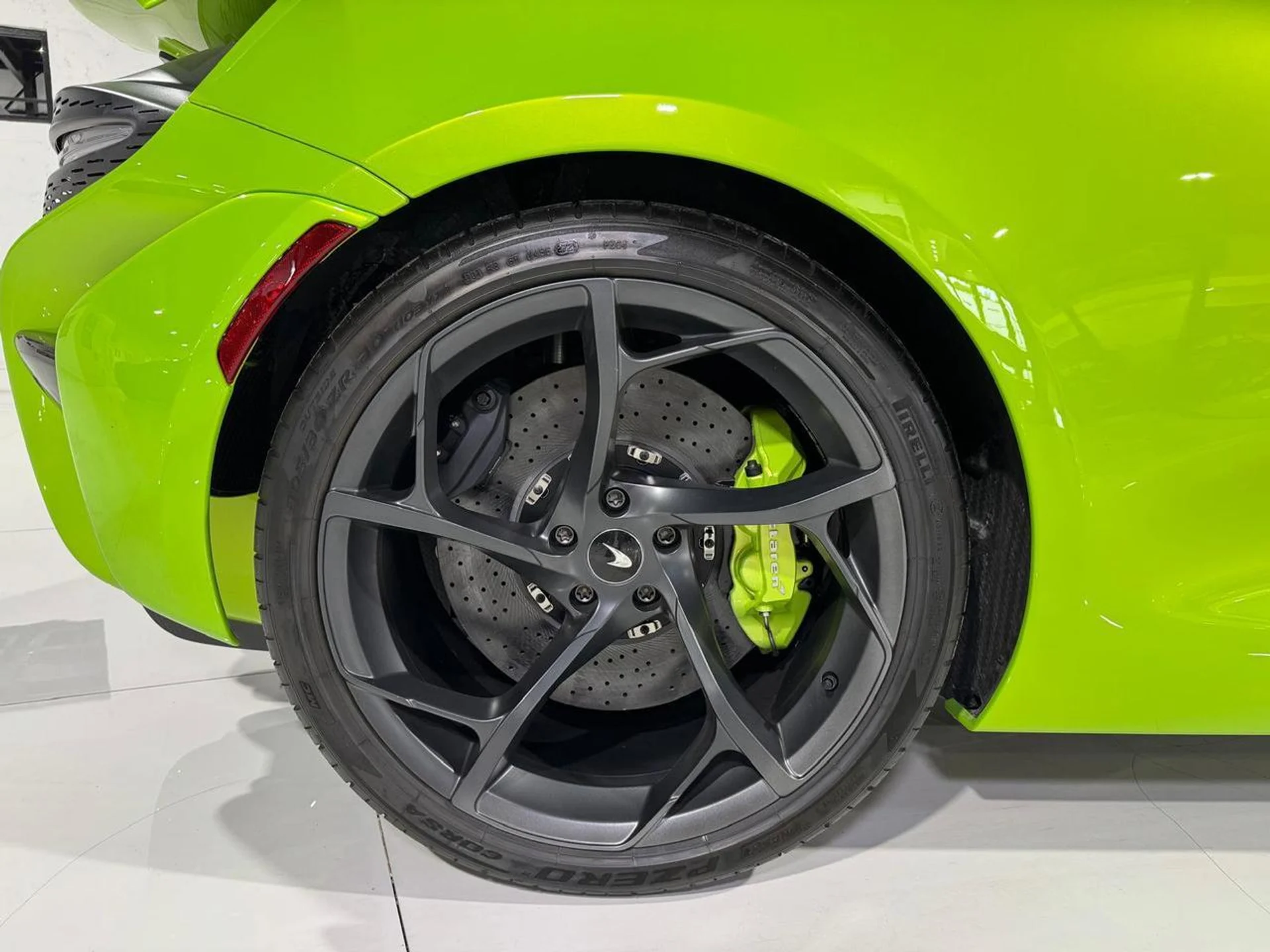 mph044_3368571408_f408713a600bf7ac1593b91197038bcd_eba40c182f