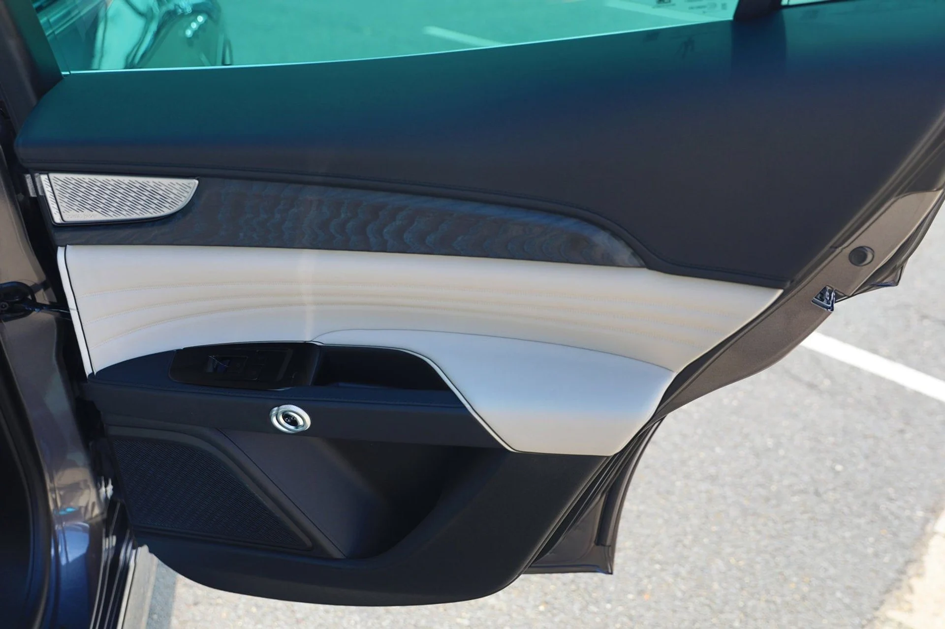 mph044_3396387548_1a045e788b65487cbe9b6d1d4bfdfc71_7adcceaed2