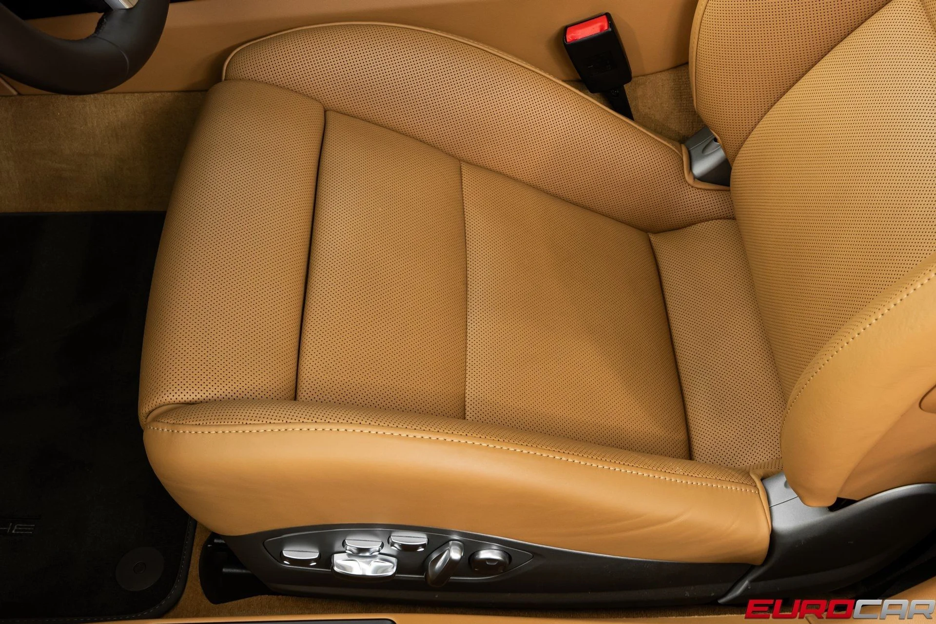 mph044_3459255376_image_45_14d56bde31