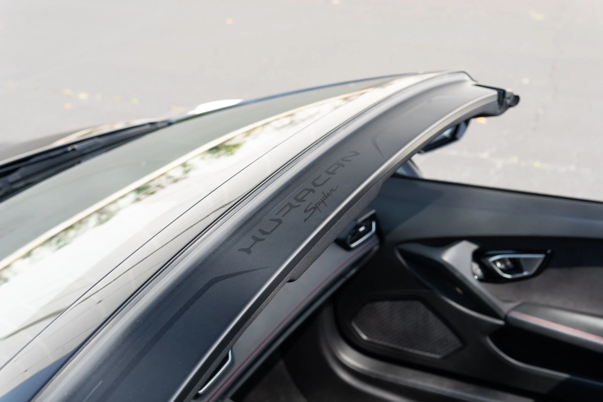 mph044_3464483347_Used_2017_Lamborghini_Huracan_LP_610_4_Spyder_1774364077_6e5eb6fb94