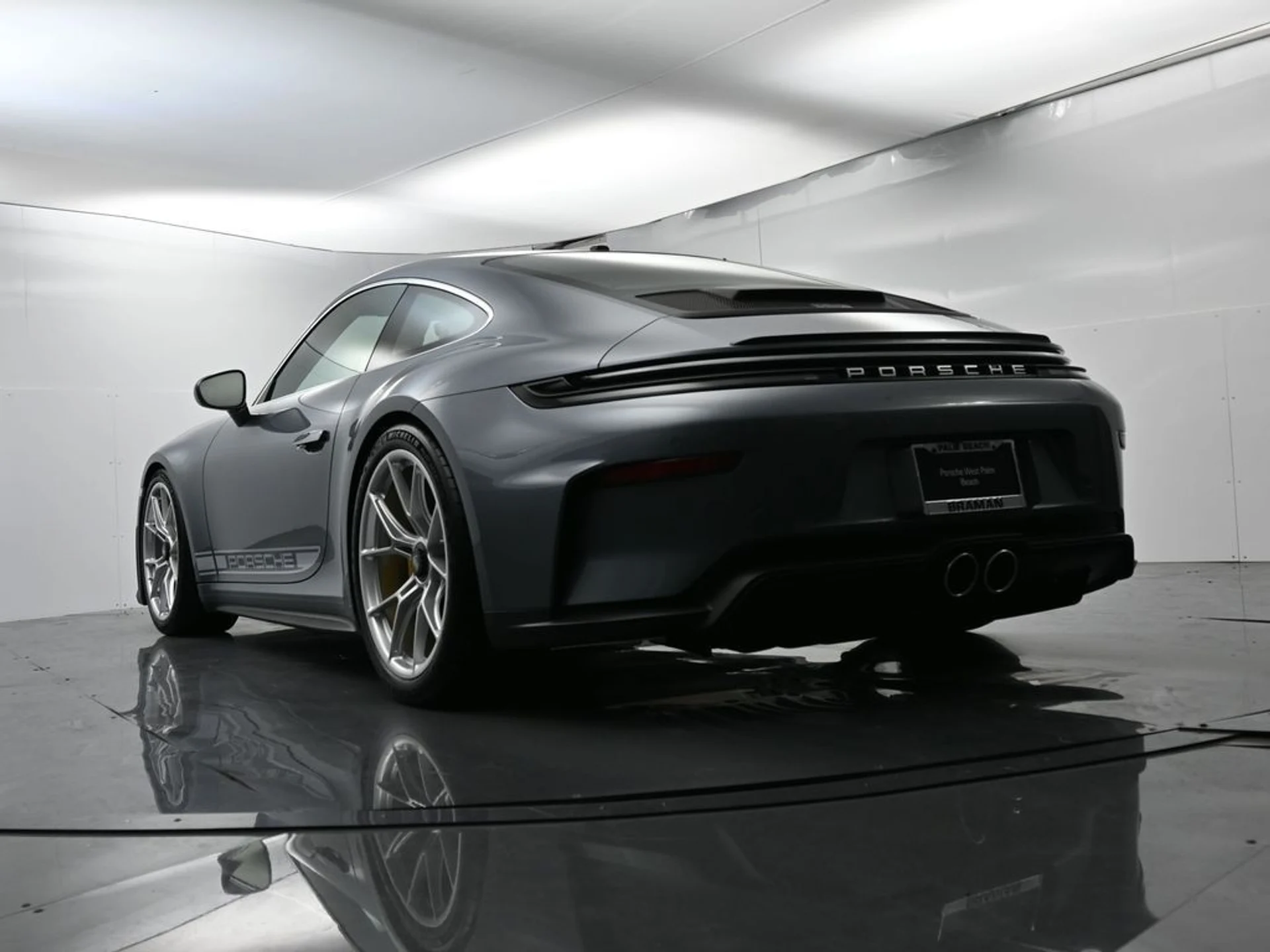 mph044_3464795239_d05d285431d4795d7def344ce780a137_1e34c388bc