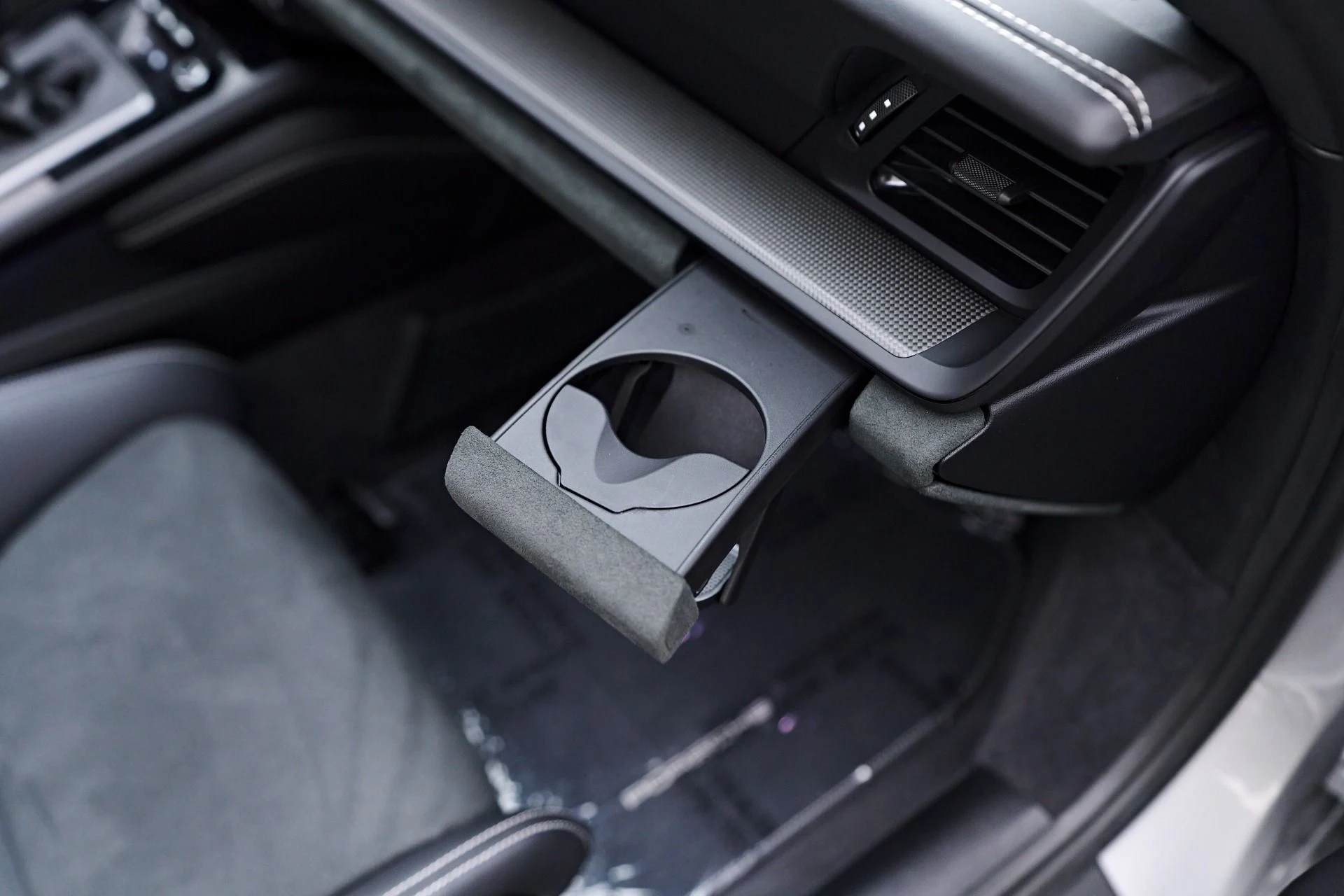 mph044_3485831935_Used_2024_Porsche_911_Carrera_4_GTS_1753409003_131de753ec