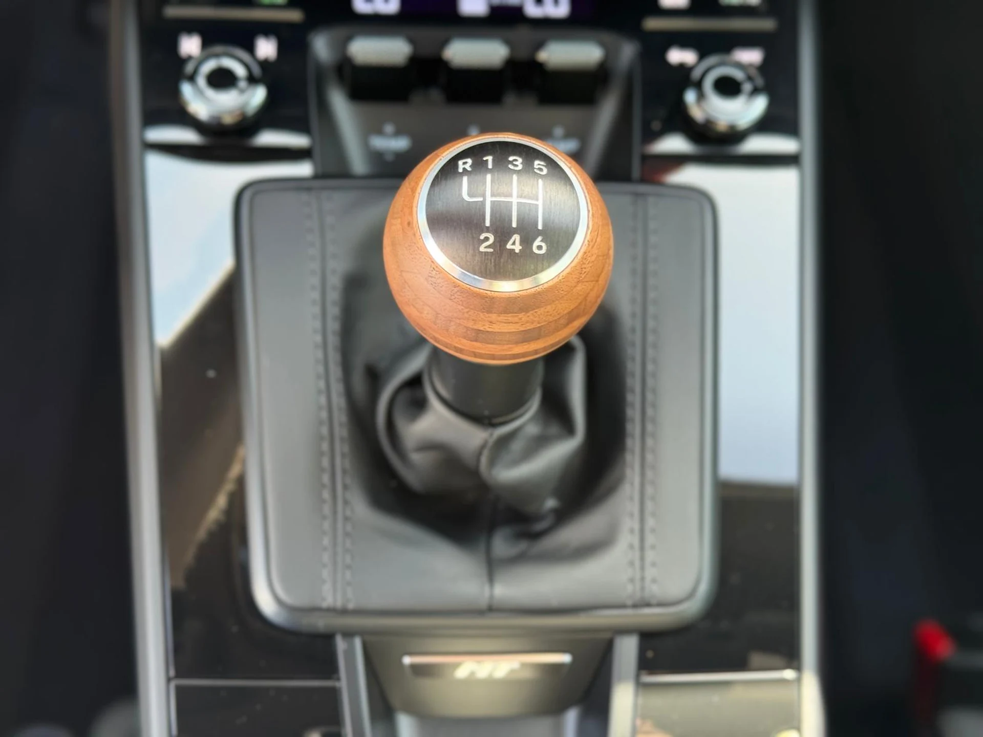 mph044_3487932564_IMG_20250828_WA_0061_b1b73191b9