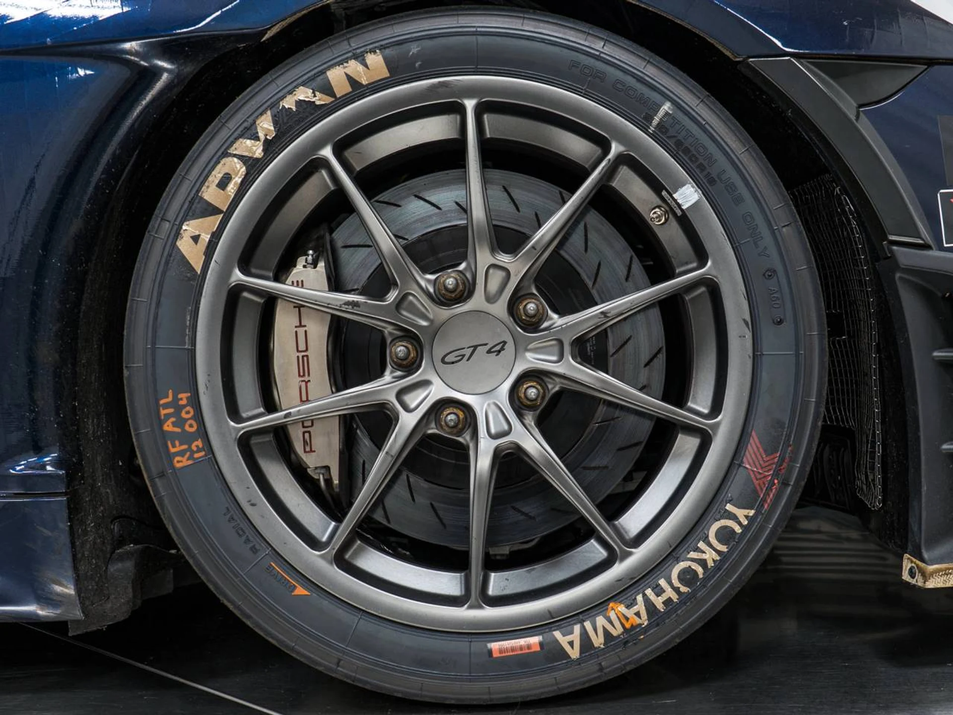 mph044_350486578_1280_212b96367a