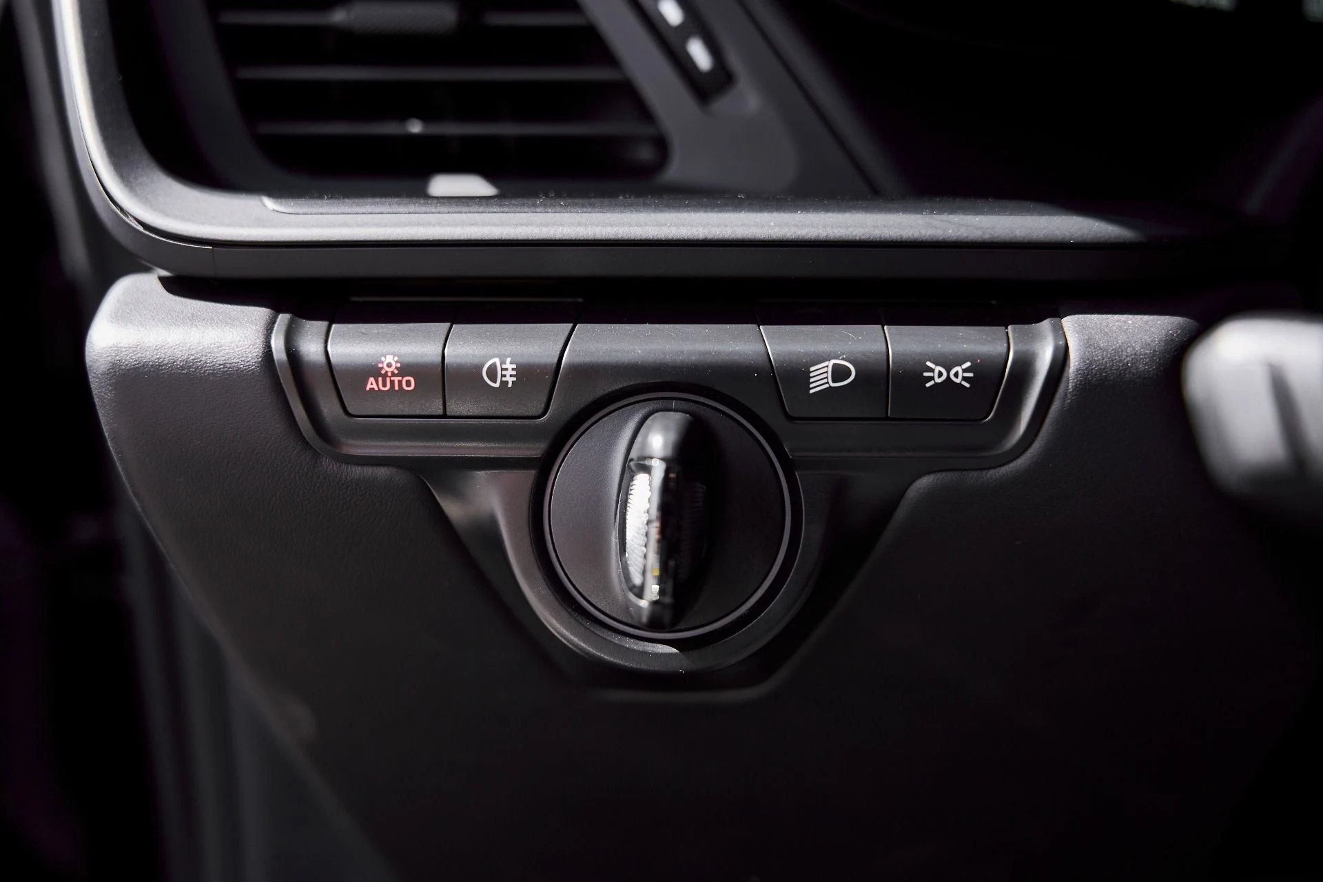 mph044_3509572928_Used_2022_Porsche_911_Carrera_4_GTS_1772506195_9a1a724006