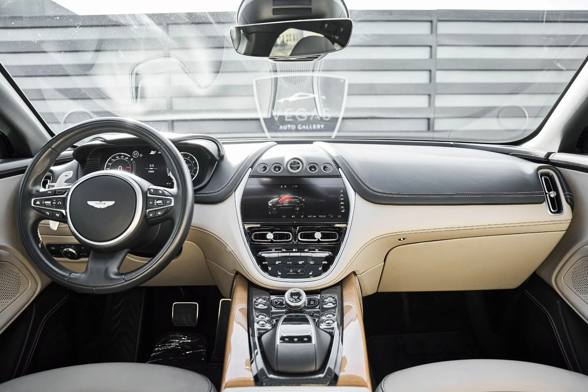 mph044_3530077950_Used_2023_Aston_Martin_DBX_707_1774652441_47172a021b