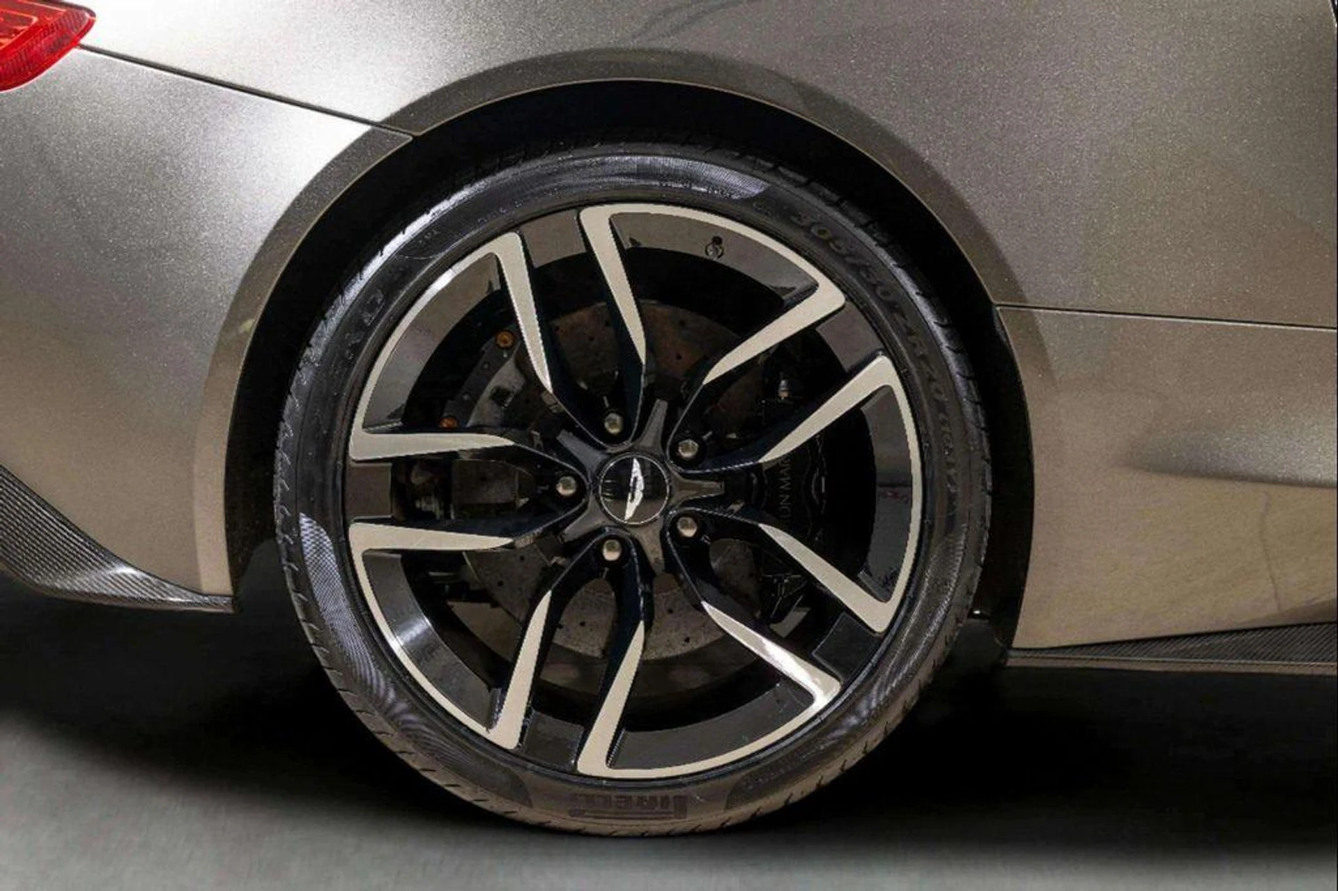 mph044_3543245829_X_Xkhv_Mq7_R_Dj2r5_Iks_W_Vqfbniw_2aabc478f5