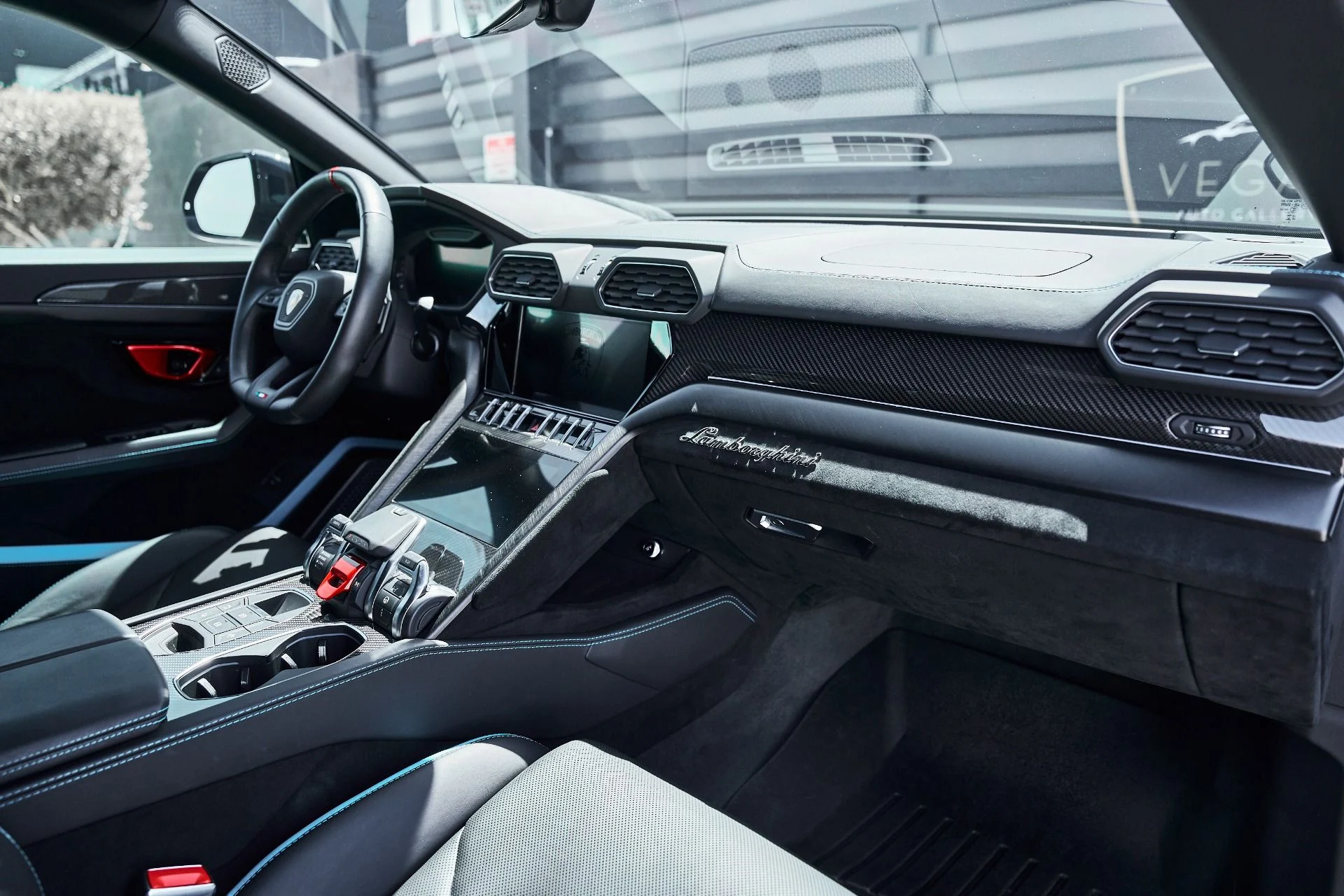 mph044_3550911201_Used_2024_Lamborghini_Urus_Performante_1779865534_0ac462c168