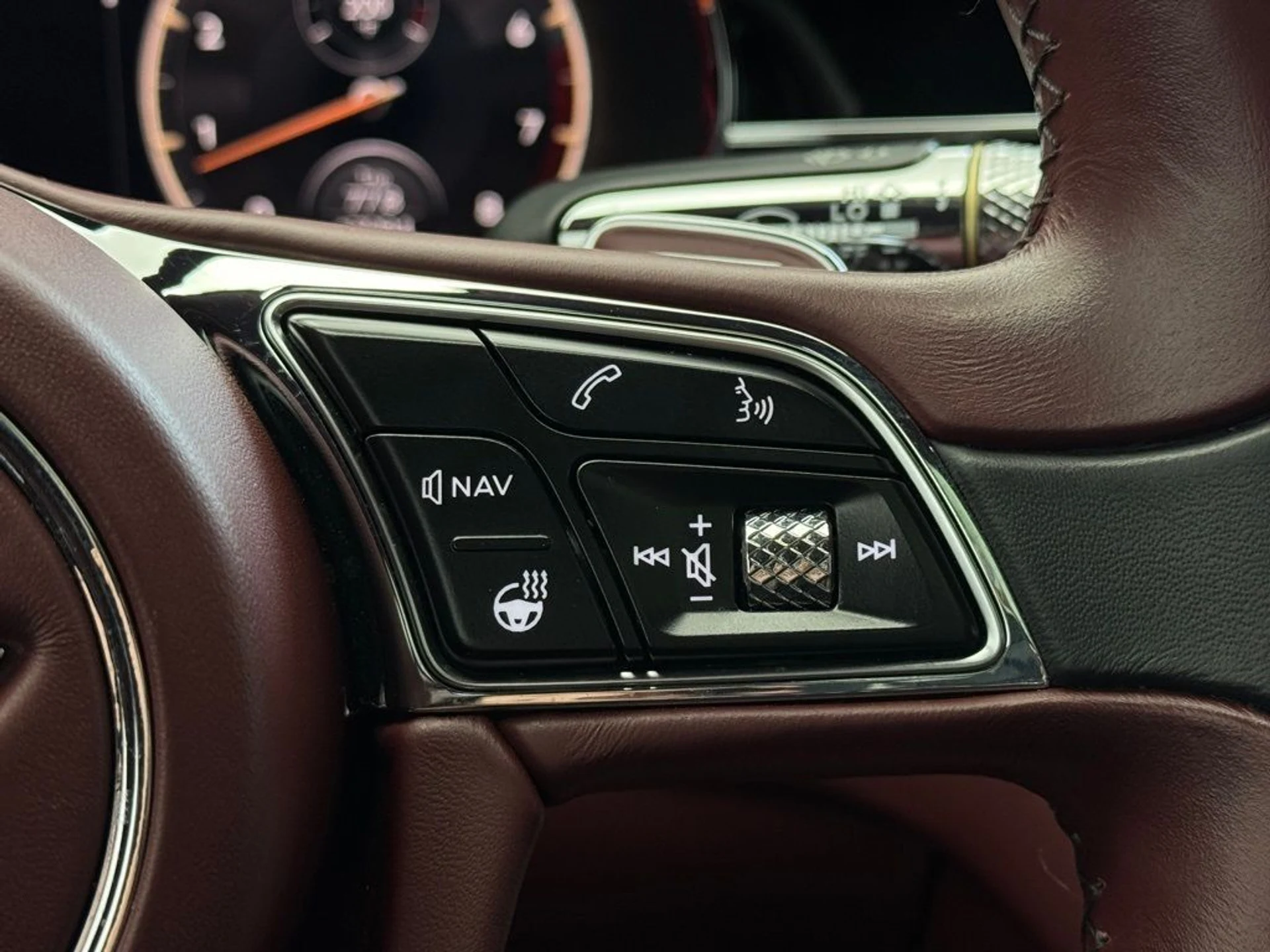 mph044_3553235423_p70t75ae4nvvej54i0mw8kw30n7e_821465e274