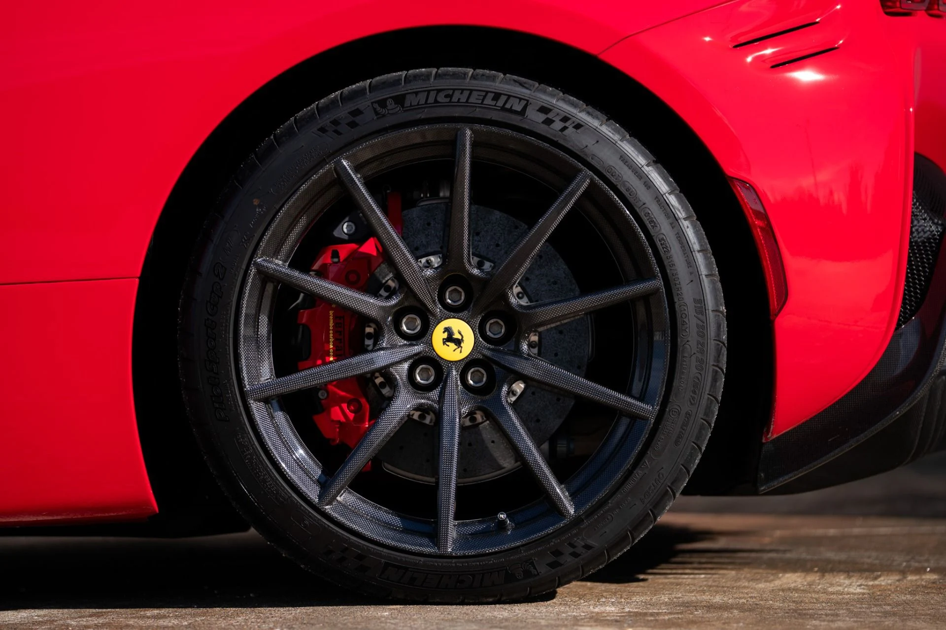 mph044_3553946576_Used_2023_Ferrari_SF_90_Stradale_1764710816_c54c2f3190