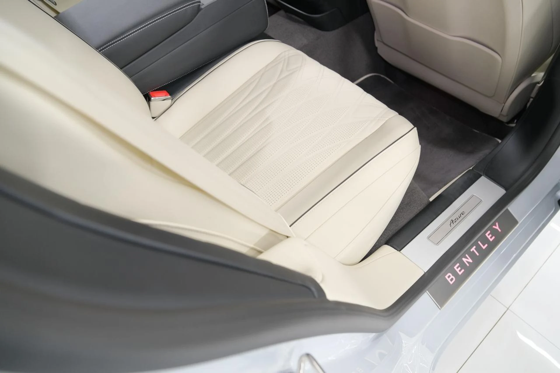 mph044_3570567132_ea6c1a4fd864e543c838ede00911d2ec_65d7a941e6