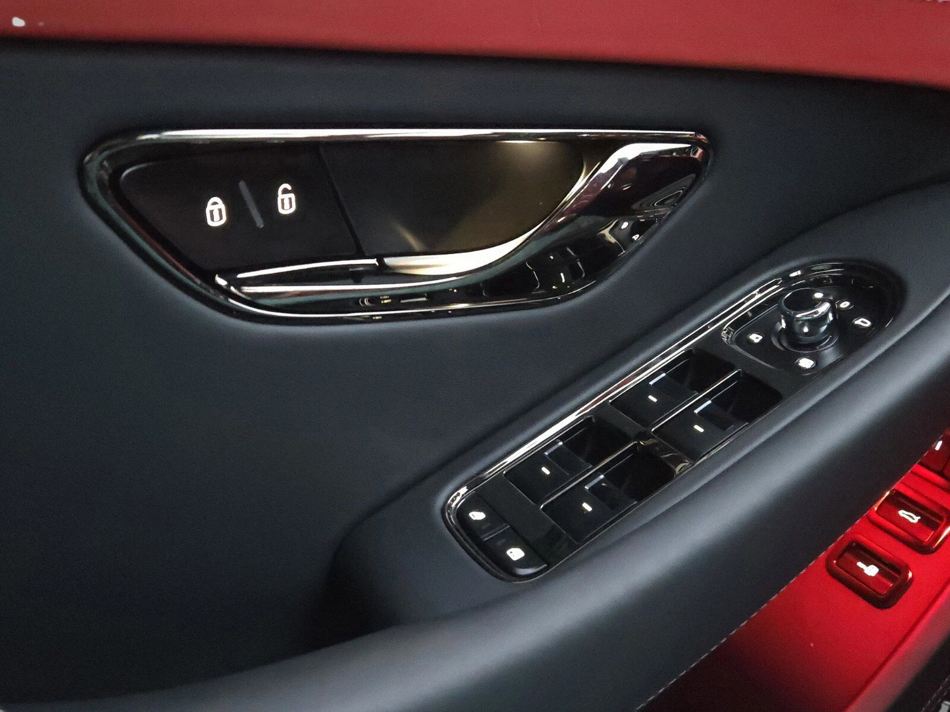 mph044_3571305114_78d44d5f27e1ac0a68c4476e54f0d17dx_e13afd5791