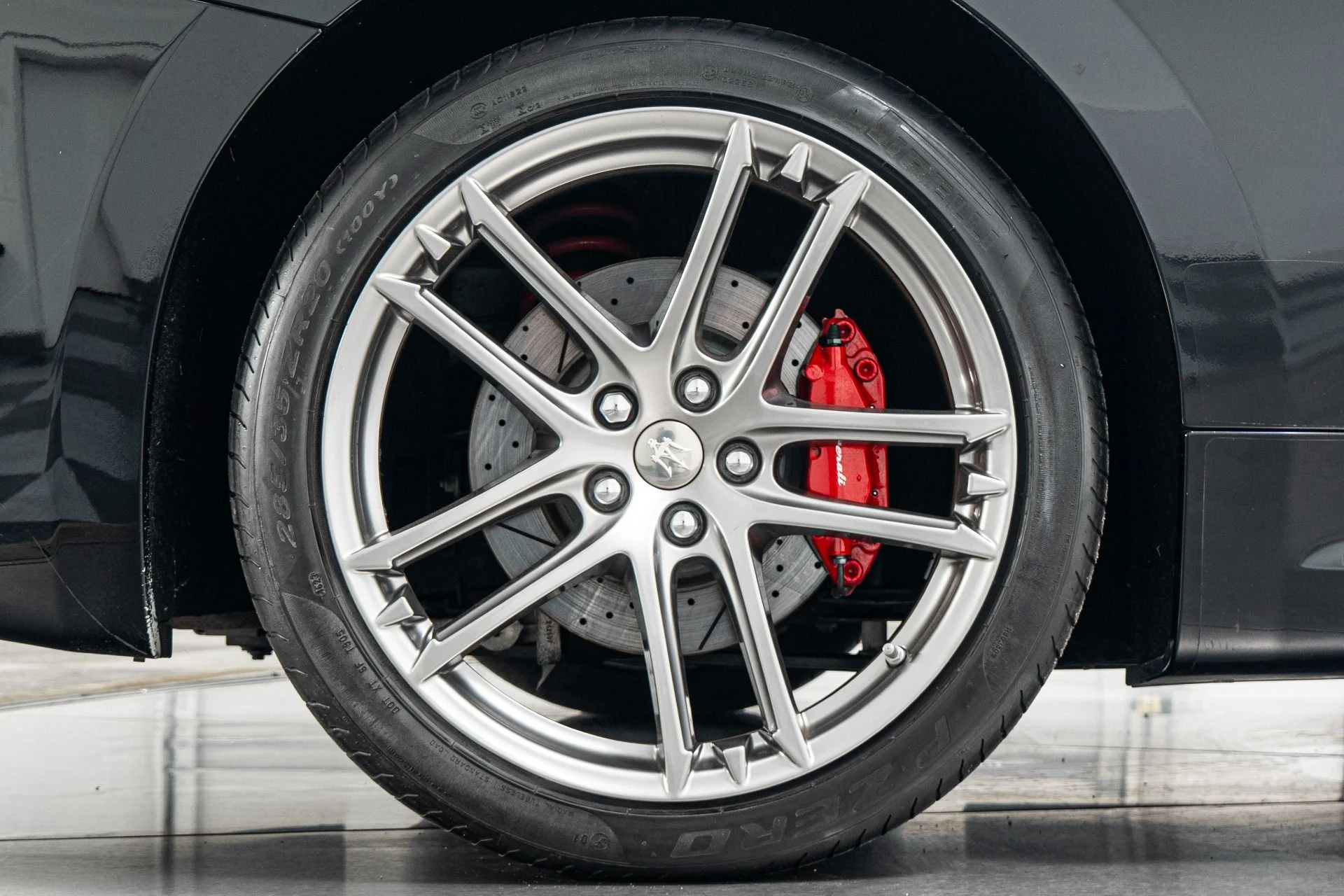 mph044_3578647725_Used_2014_Maserati_Gran_Turismo_Convertible_MC_Special_Order_Paint_Sport_Exhaust_1776271961_0be76e649e