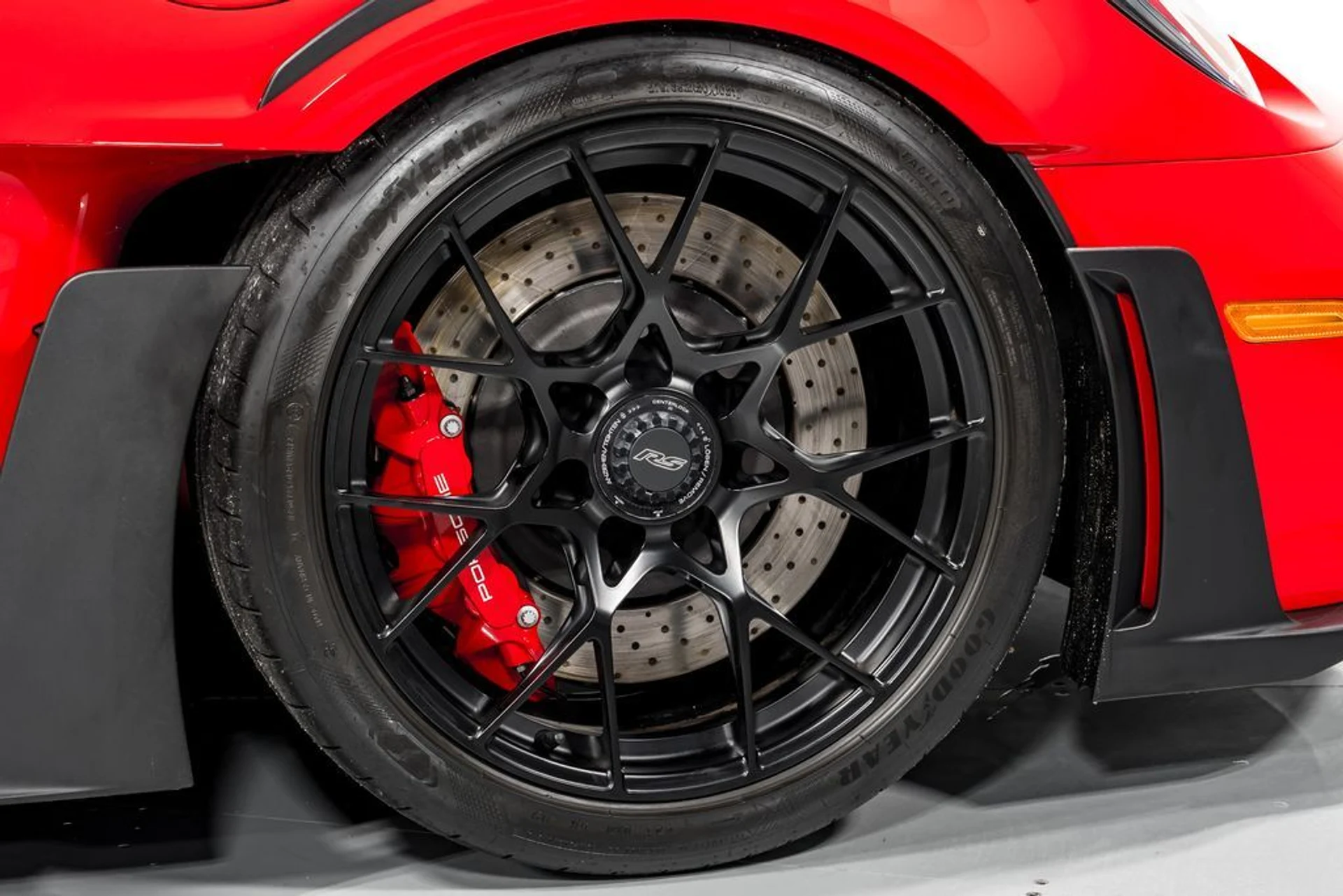 mph044_3585972696_1588ef97cb700d608bbb03a57ed74356x_79c954d49e