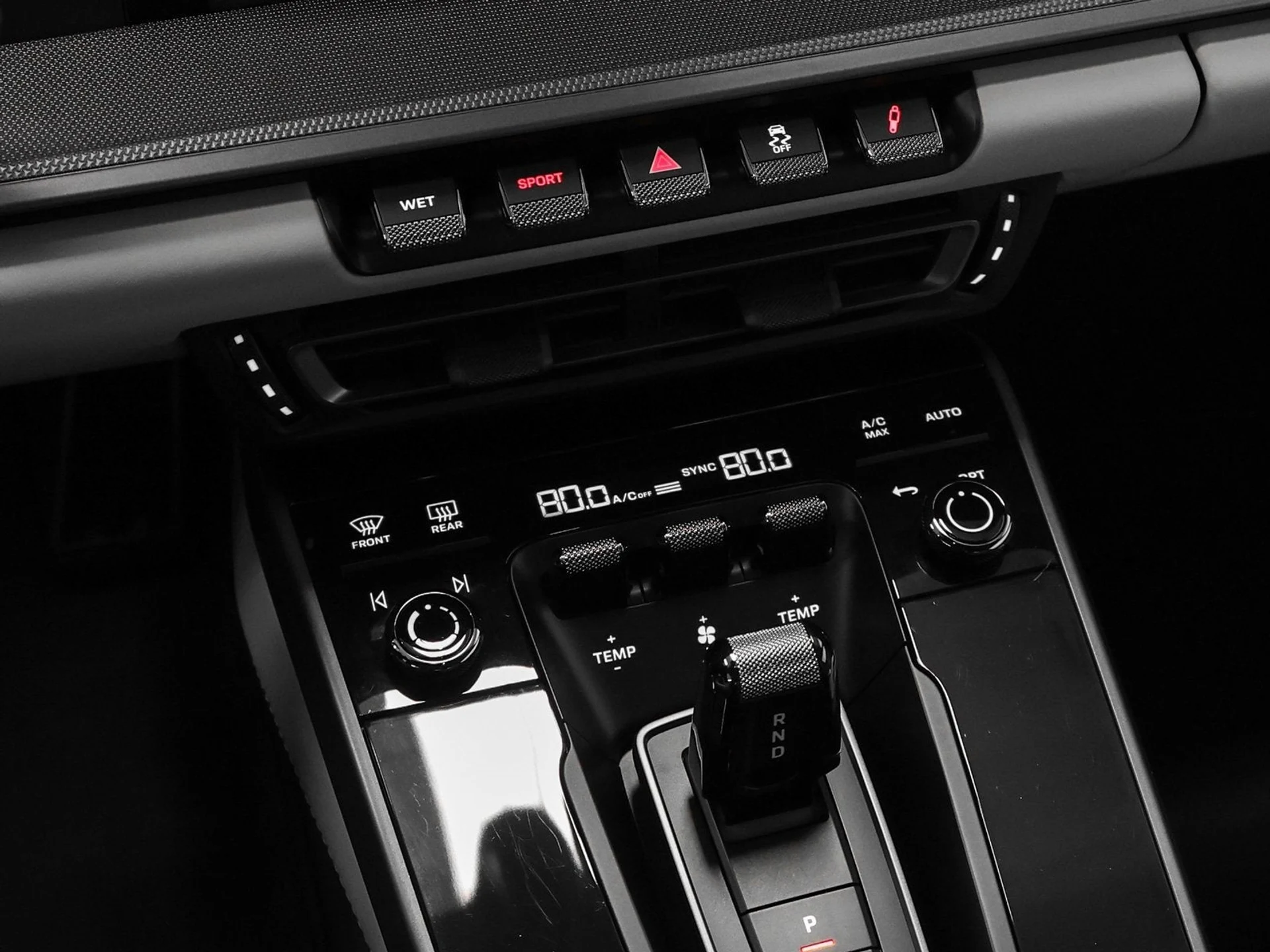 mph044_3591864876_45_62f3b634eb