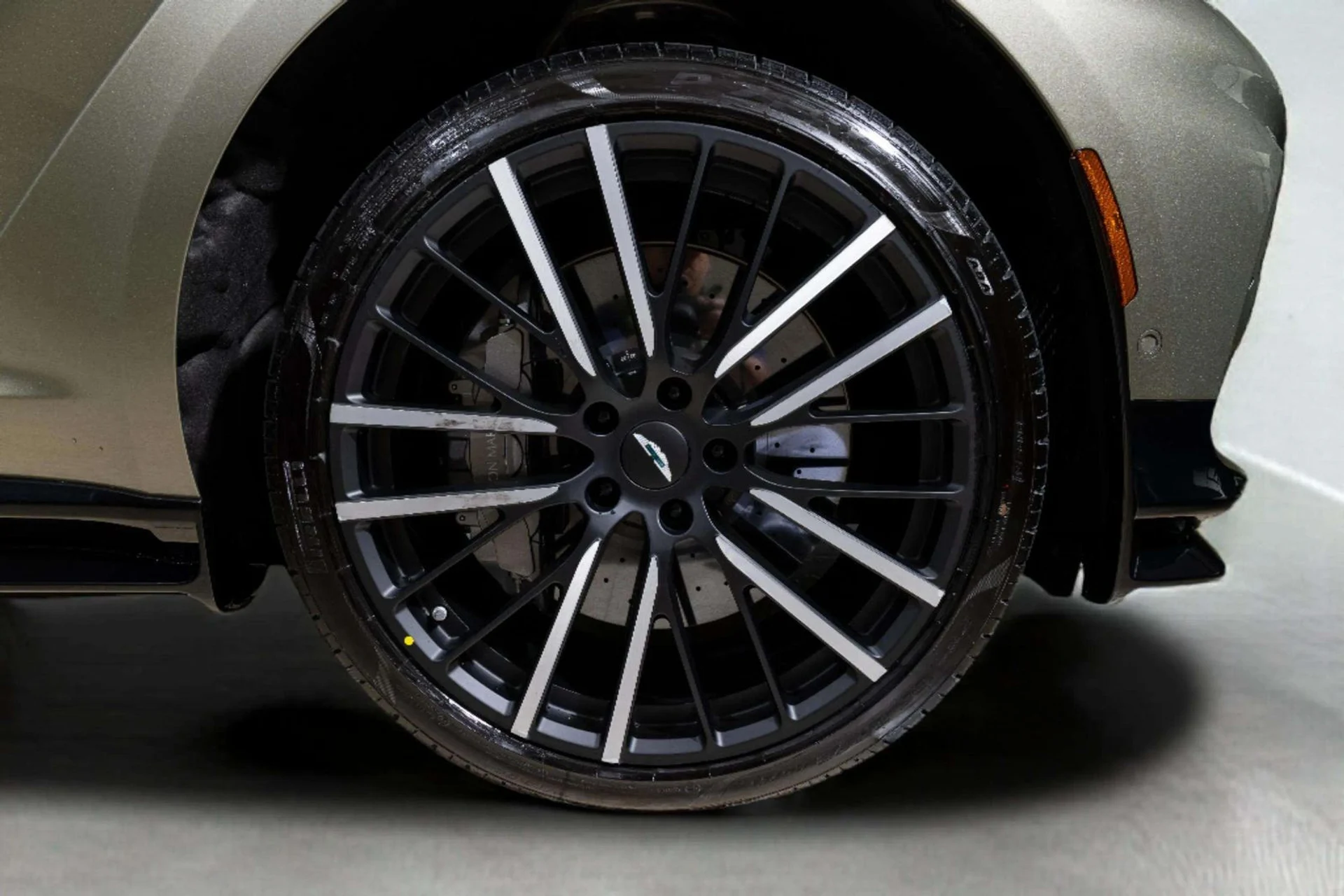 mph044_3599056374_feecc6bd_d72f_4bcd_9d38_7b537ebdd86d_5ad6c61355