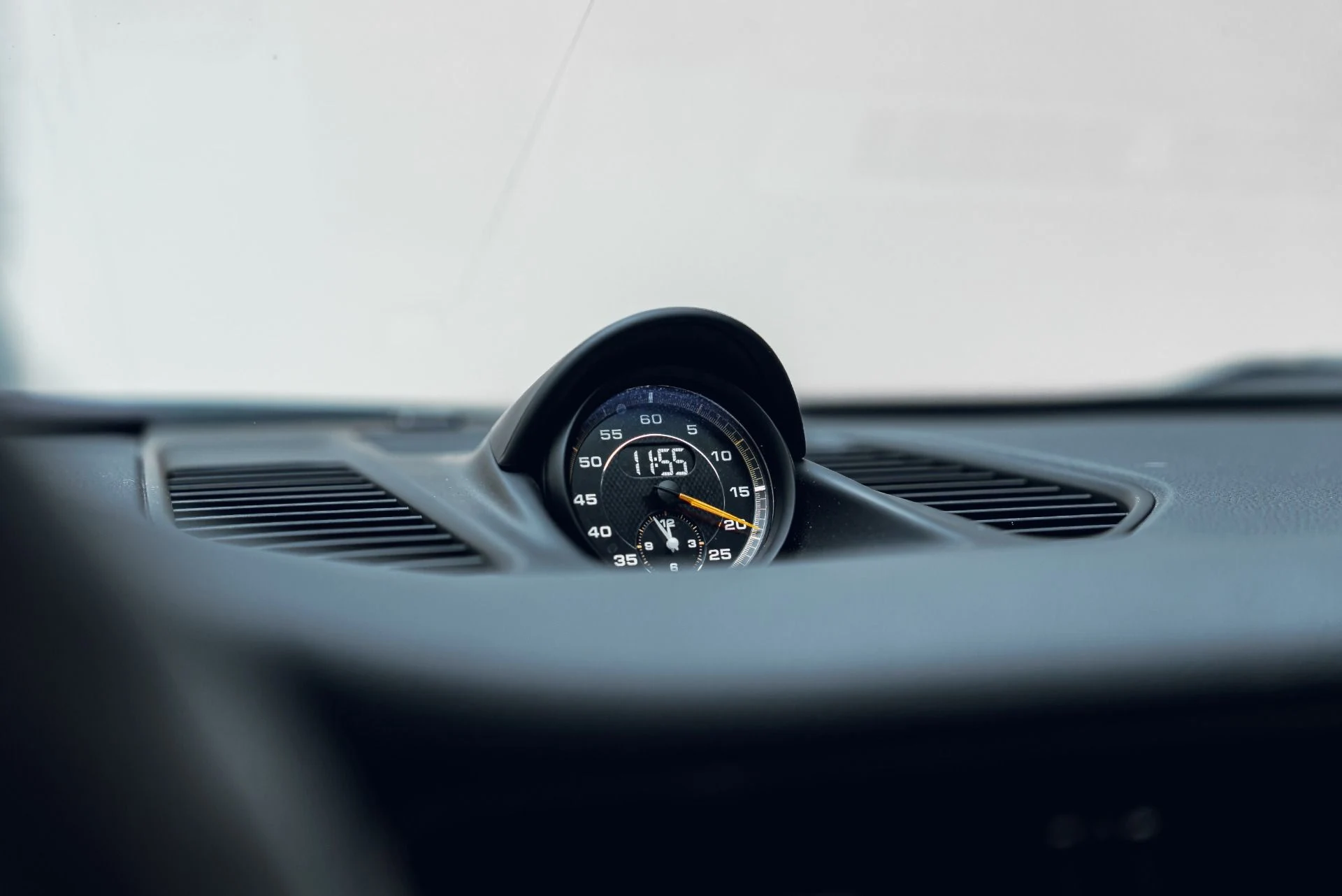 mph044_3601426538_Used_2019_Porsche_911_GT_3_RS_1783617085_2185a8b94e