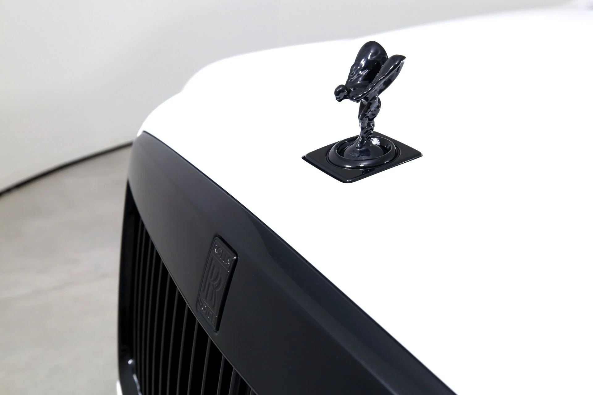 mph044_3603963779_Used_2022_Rolls_Royce_Cullinan_1773253709_bcf7a64d8c