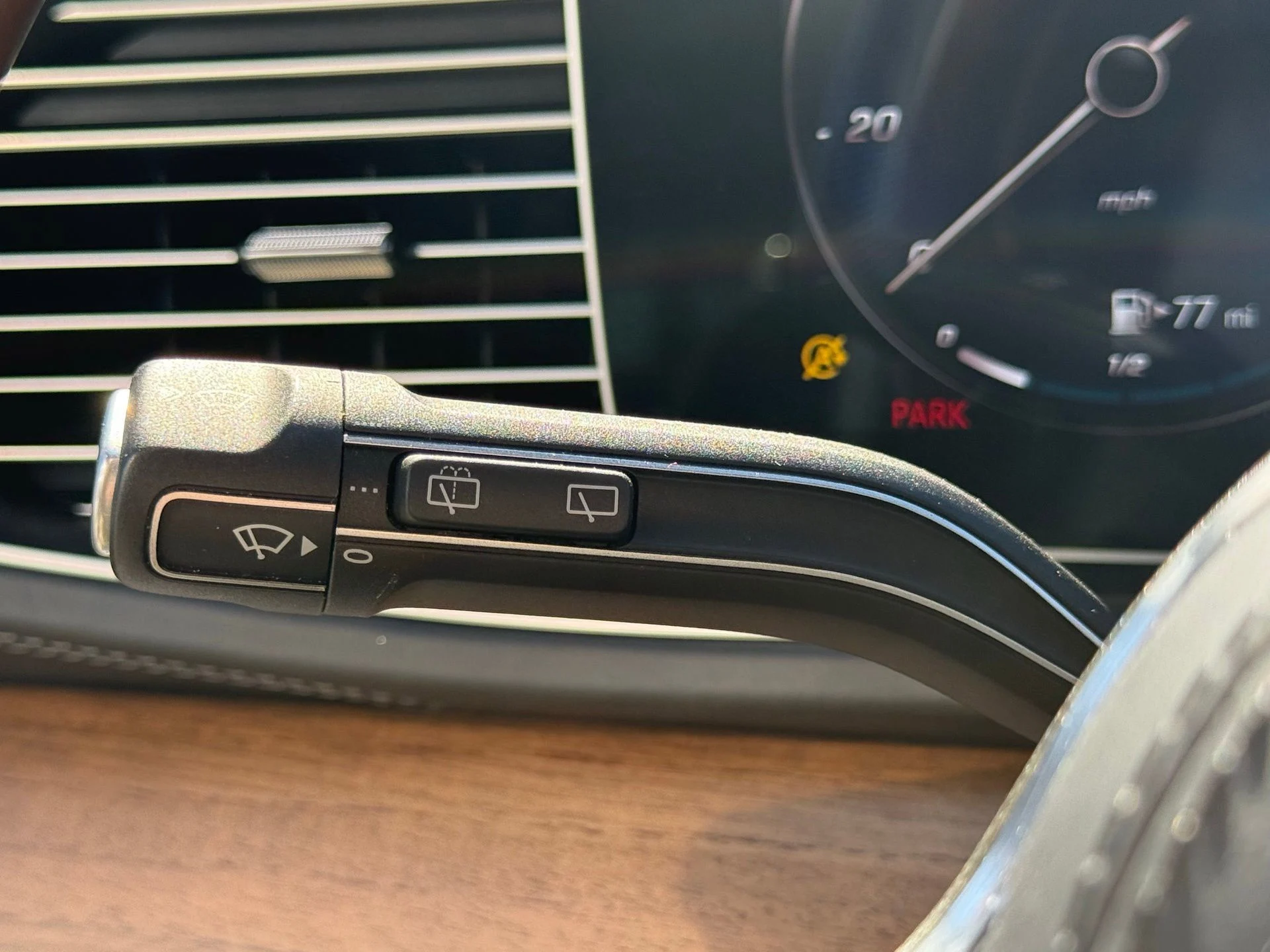 mph044_360423888_ee35856881734cad9d13c4f7703d2019_48090741bc