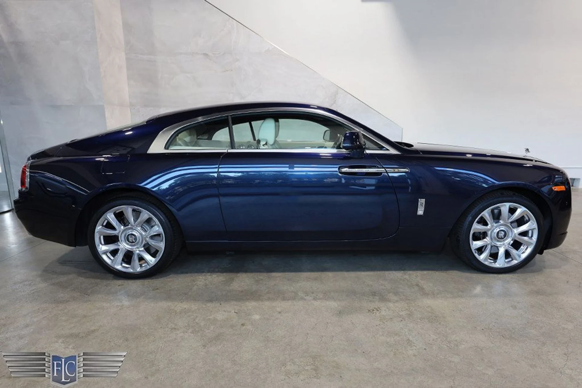 mph044_361372246_used_2019_rolls_royce_wraith_coupe_9689_22959552_45_1024_51bed386d4