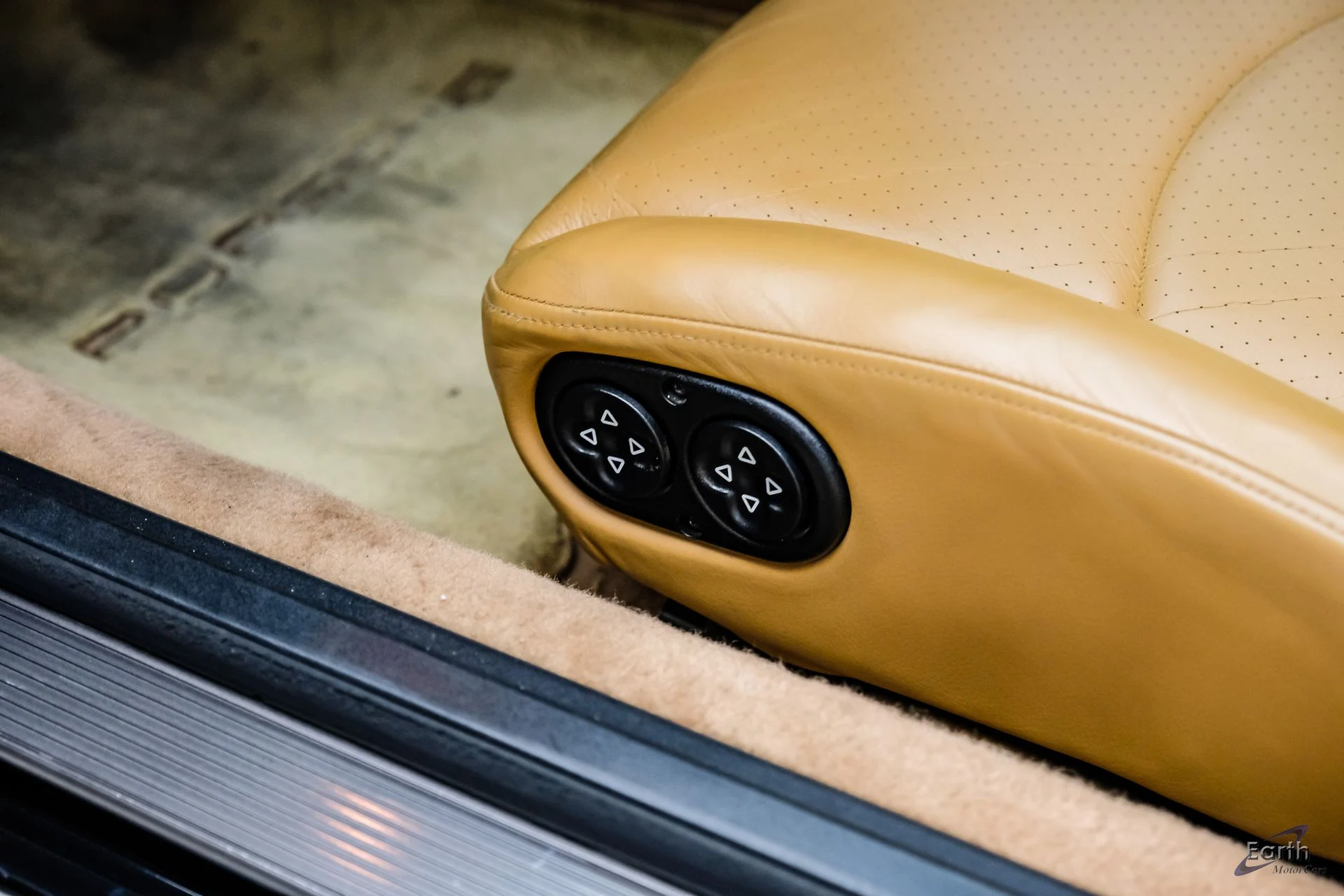 mph044_3623244998_cfdd5e6f275a41ead917197caca5d427x_21961b5f2d