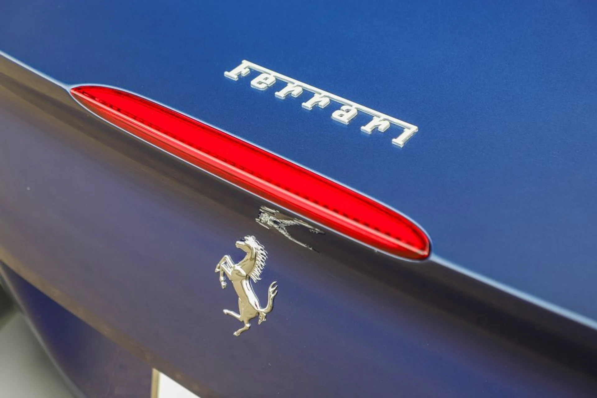 mph044_363229967_3bb768ff24bc44f8d2e336532ed58095_552270eaaa