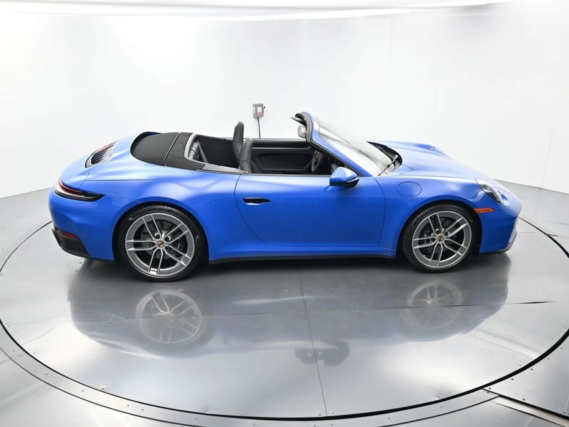 mph044_3637088311_dc36274085d2c177216f806352925ff7_179e43d03b