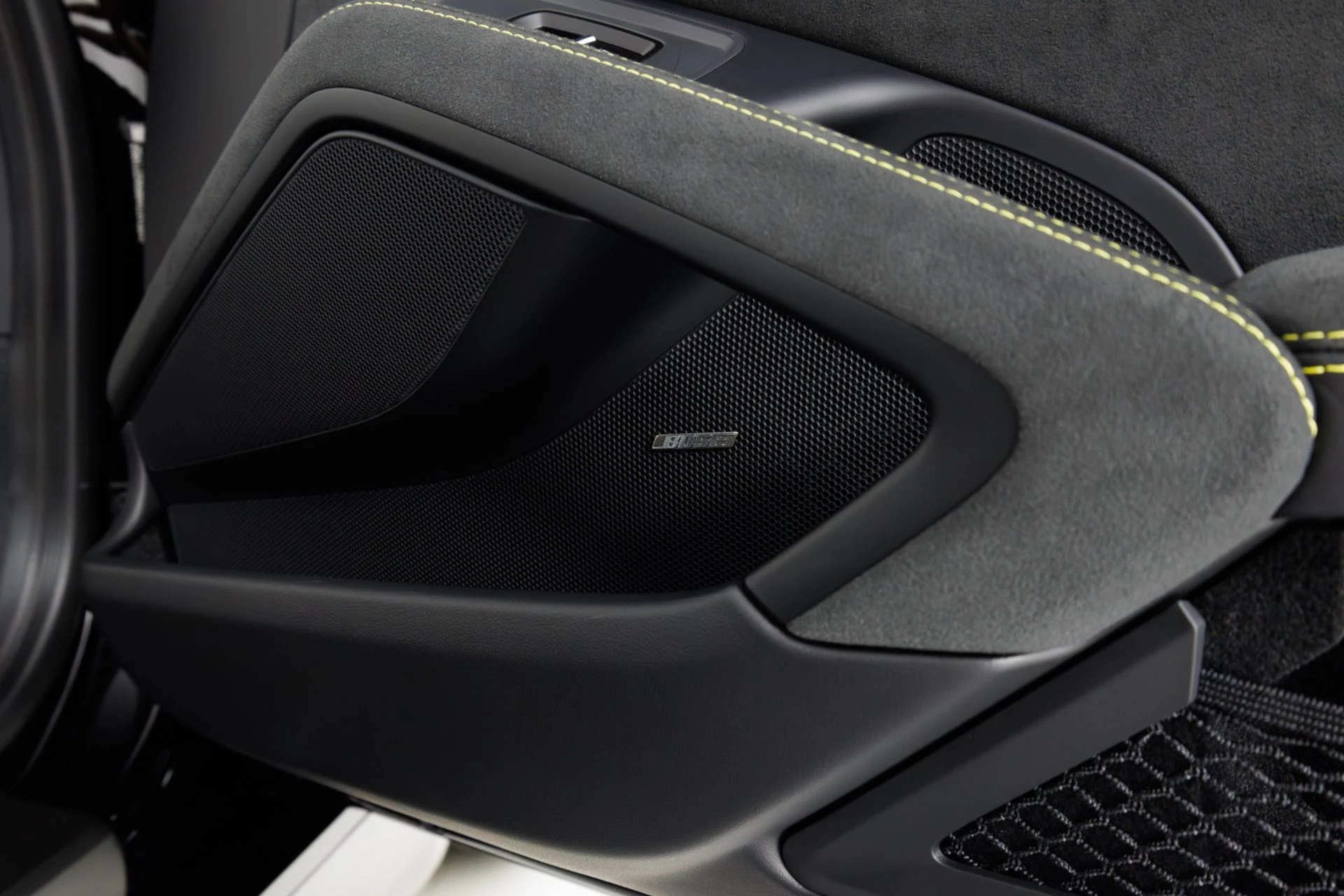 mph044_3638071284_Used_2025_Porsche_718_Cayman_GT_4_RS_1774365226_49f7d03a29