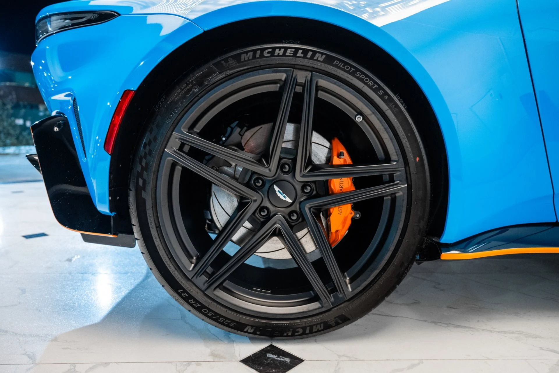 mph044_3659931899_New_2025_Aston_Martin_Vantage_1737041109_eb238489bd