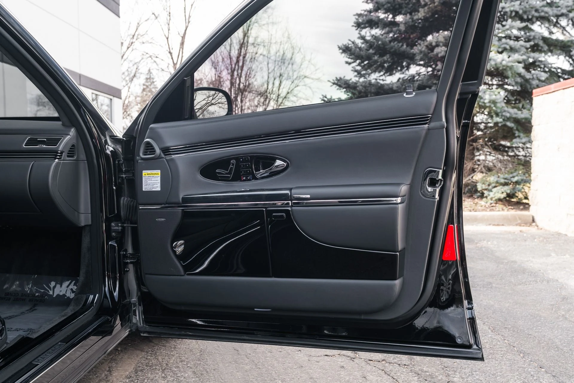 mph044_3662294765_11544_p45_l_c8ca3d3395