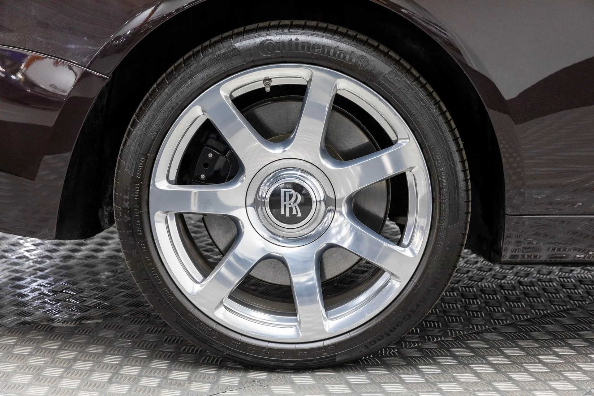 mph044_3664074352_45_b48893017a