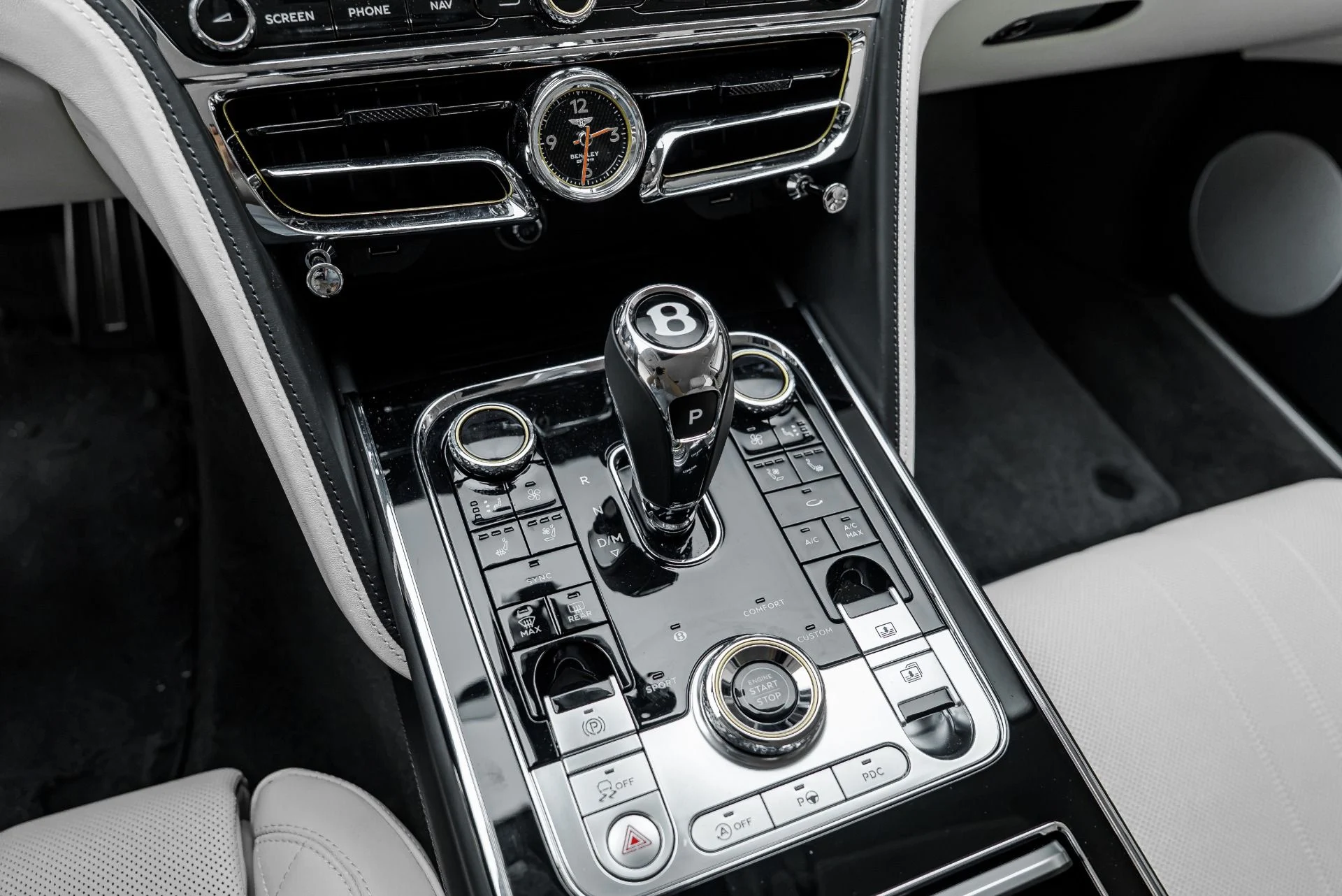 mph044_3665996080_Used_2024_Bentley_Flying_Spur_Speed_1793378297_d2e7b7def0