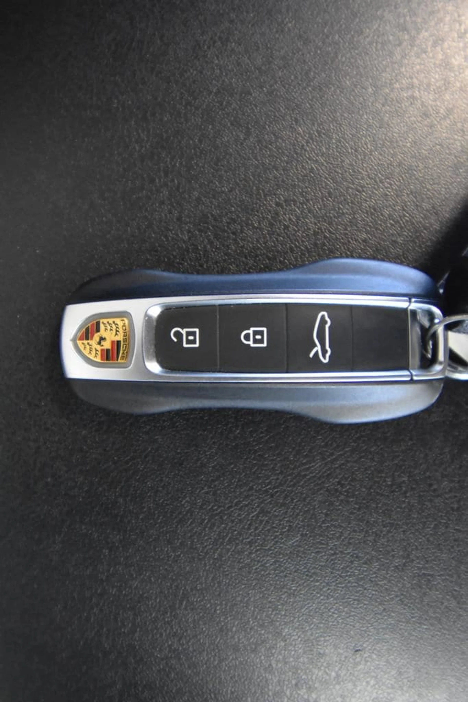 mph044_3682835844_b6a698c08b17b877f71963b626d76fa2x_1c65b55861